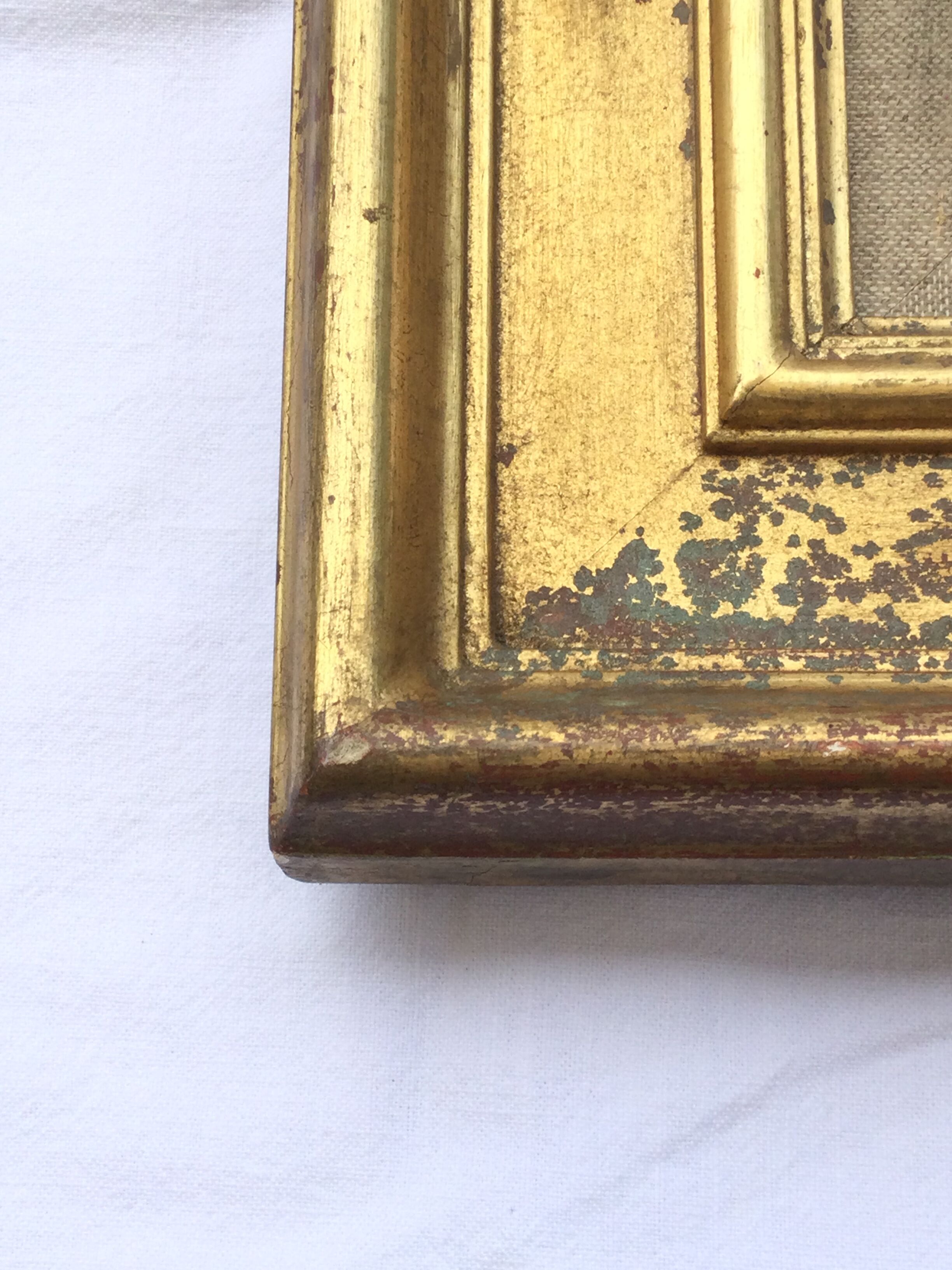 1950s frame in gilded wood aged effect and fabric