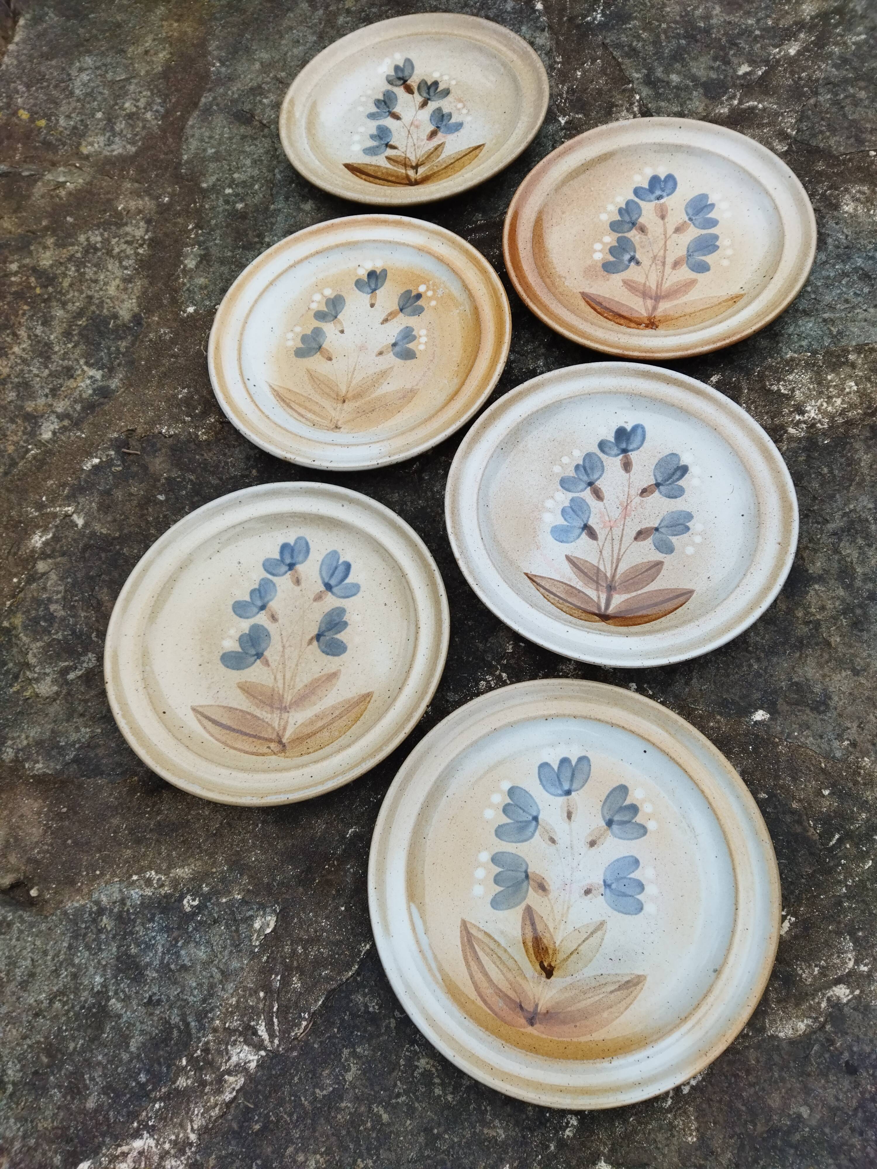 6 Marais Stoneware plates