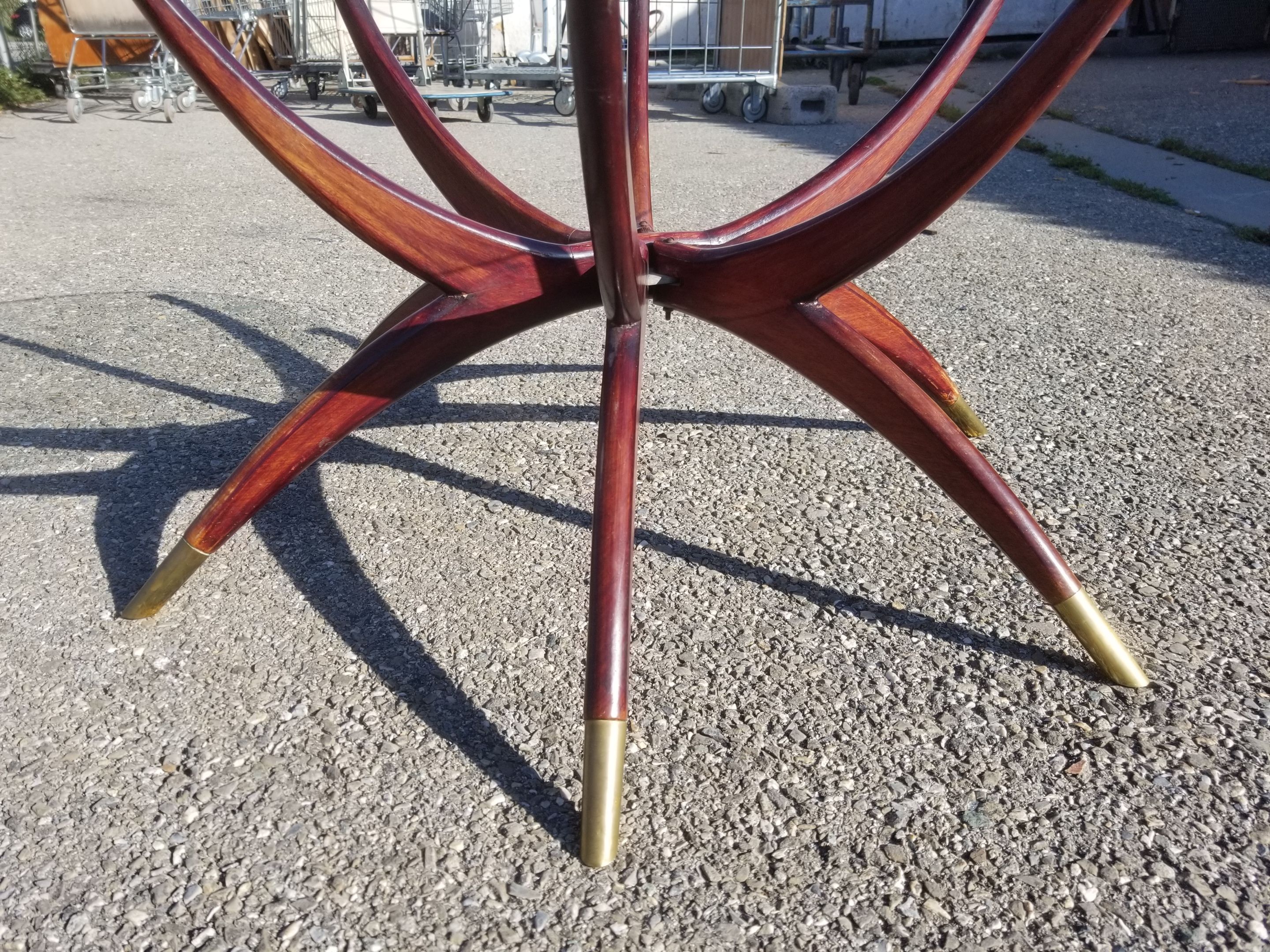 Vintage round coffee table