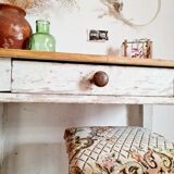 Skated white footing farm table