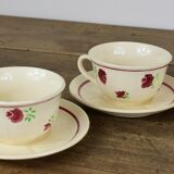 Set of 4 coffee cups.