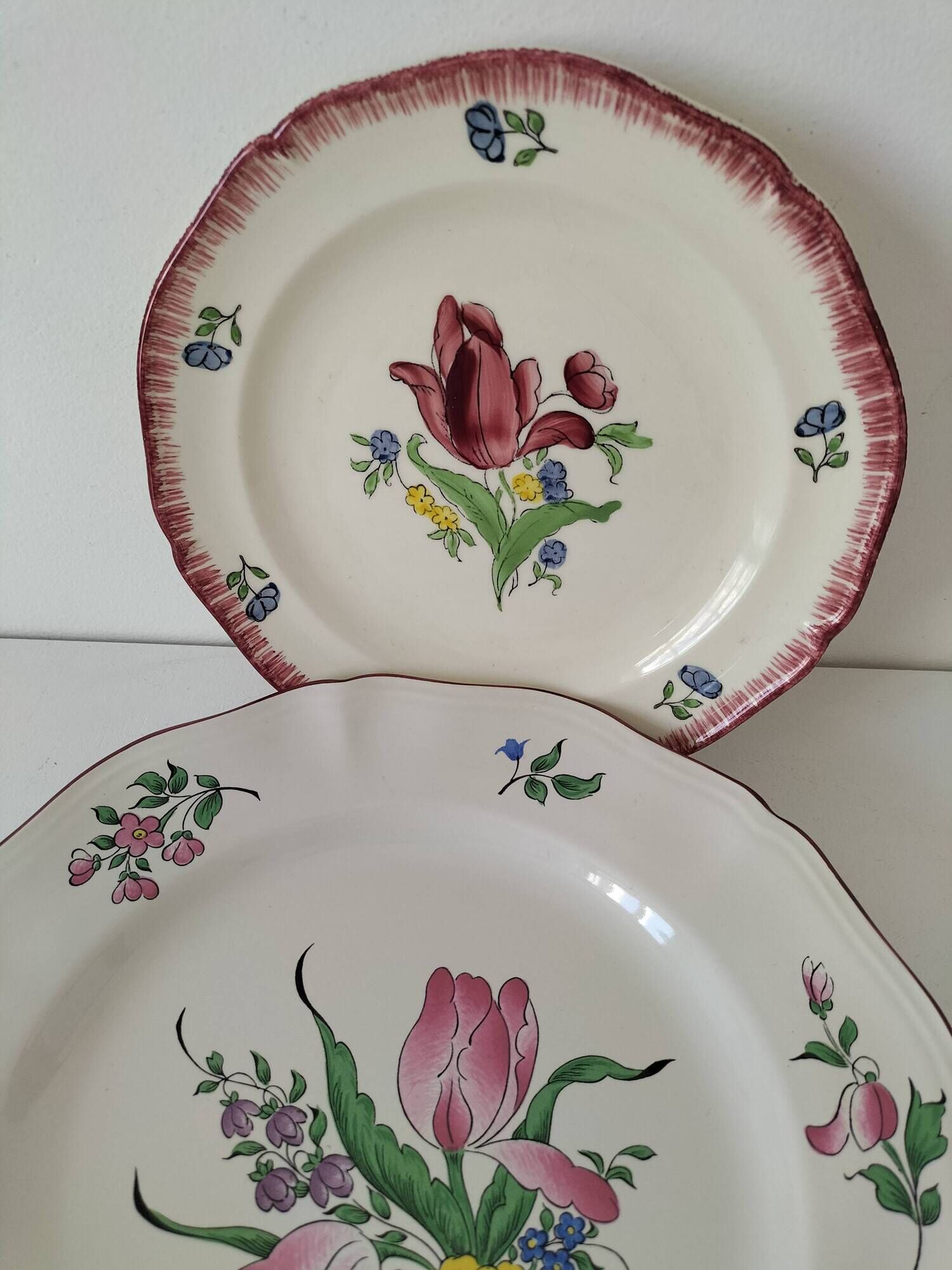 Duo of Gien and K&G Lunéville plates