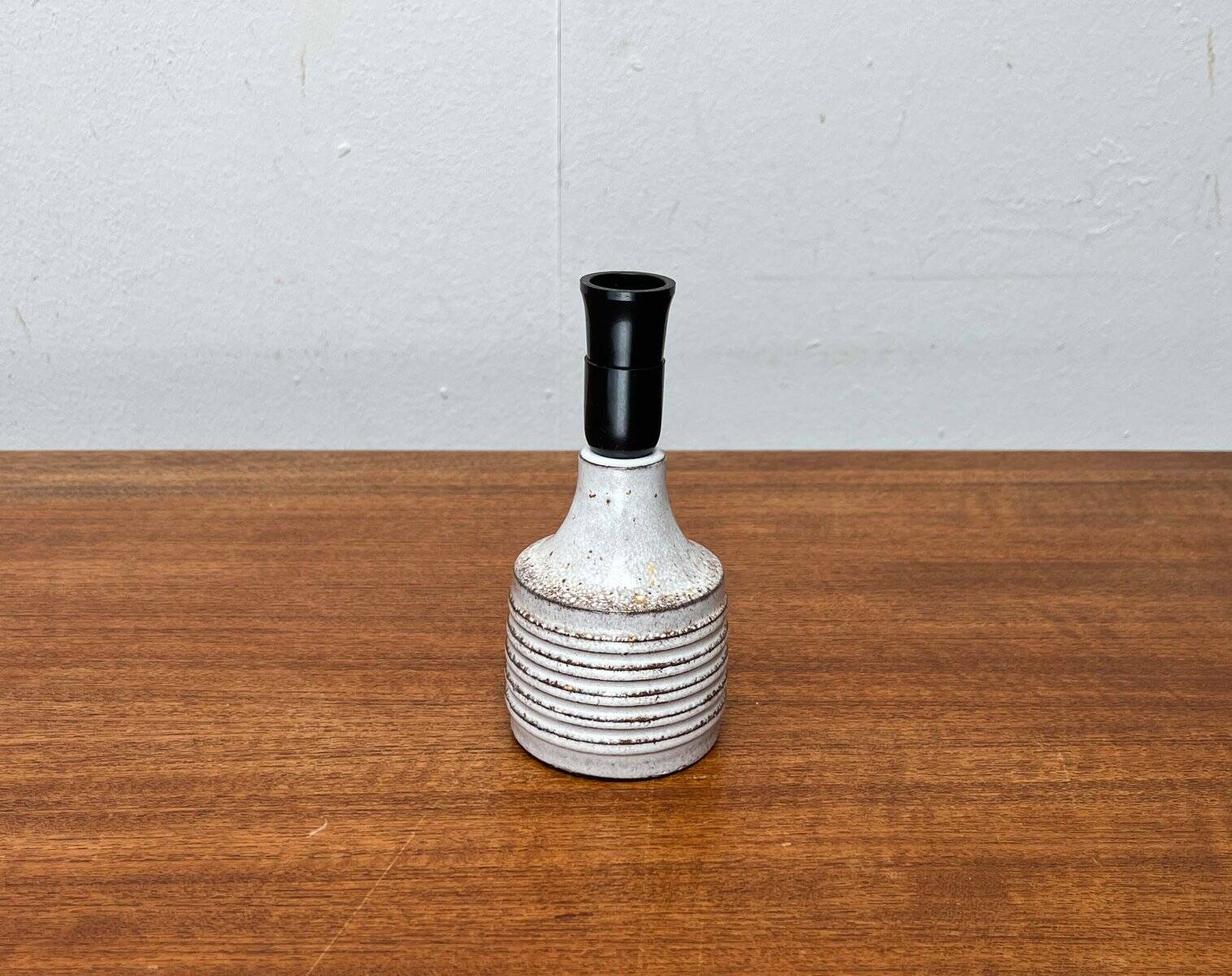 Mid-century modern studio pottery table lamp by Axella, 1960s.