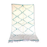 Béni ouarain rug with green and white diamonds with fringes on the side 143x240