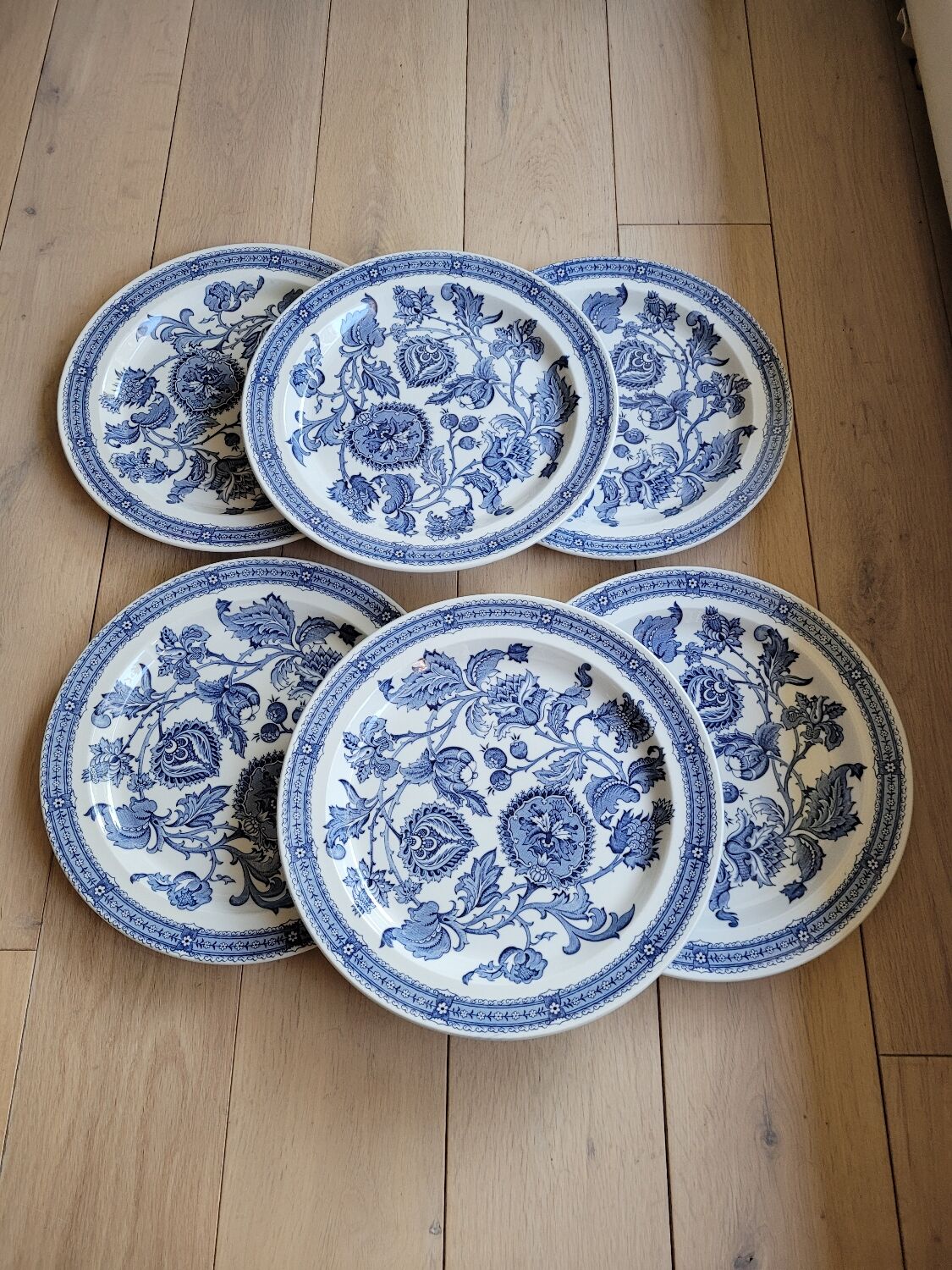 Set of 6 flat plates Ridgway Jacobean