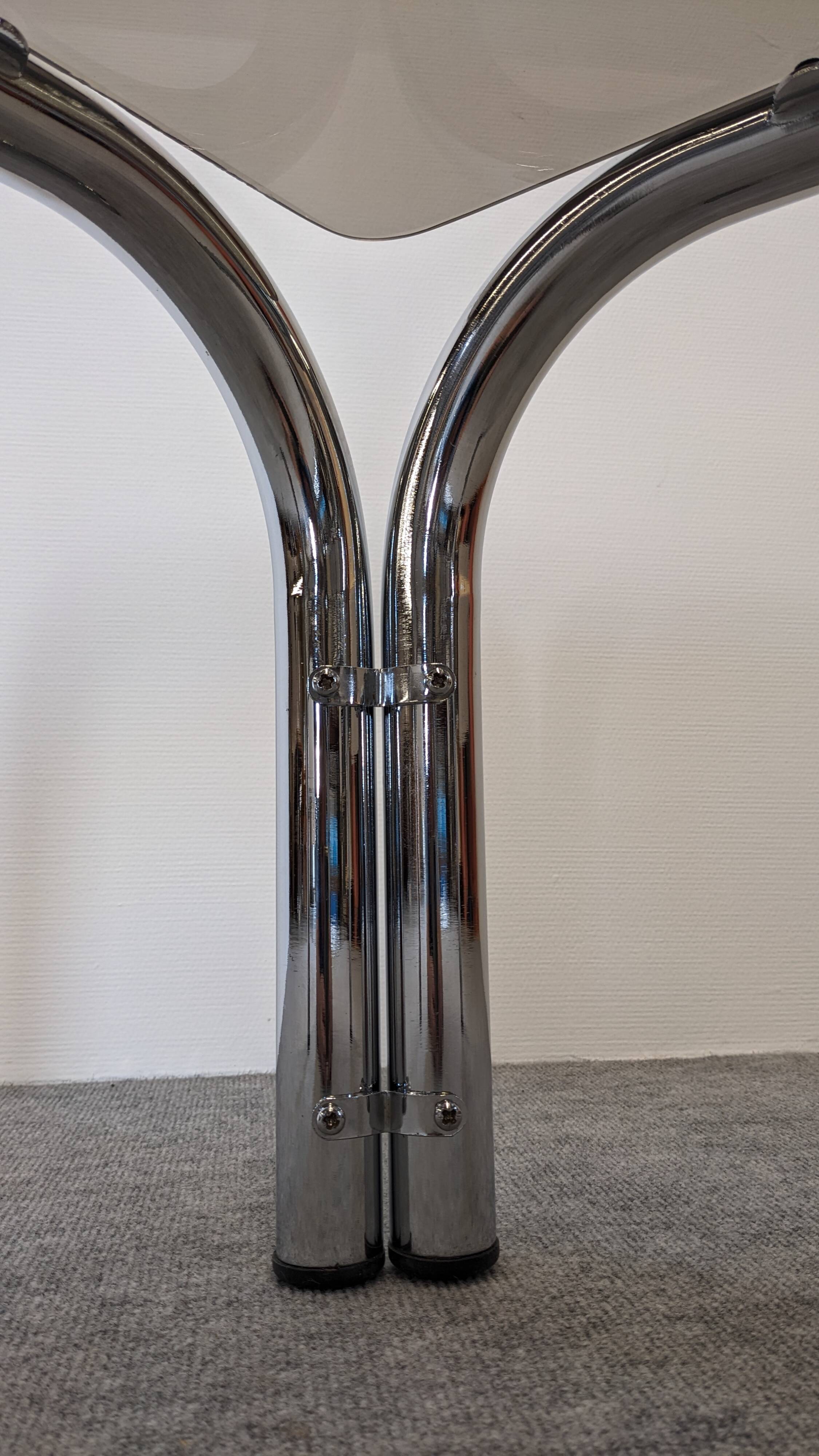Space age tubular coffee table in smoked glass from the 60s/70s