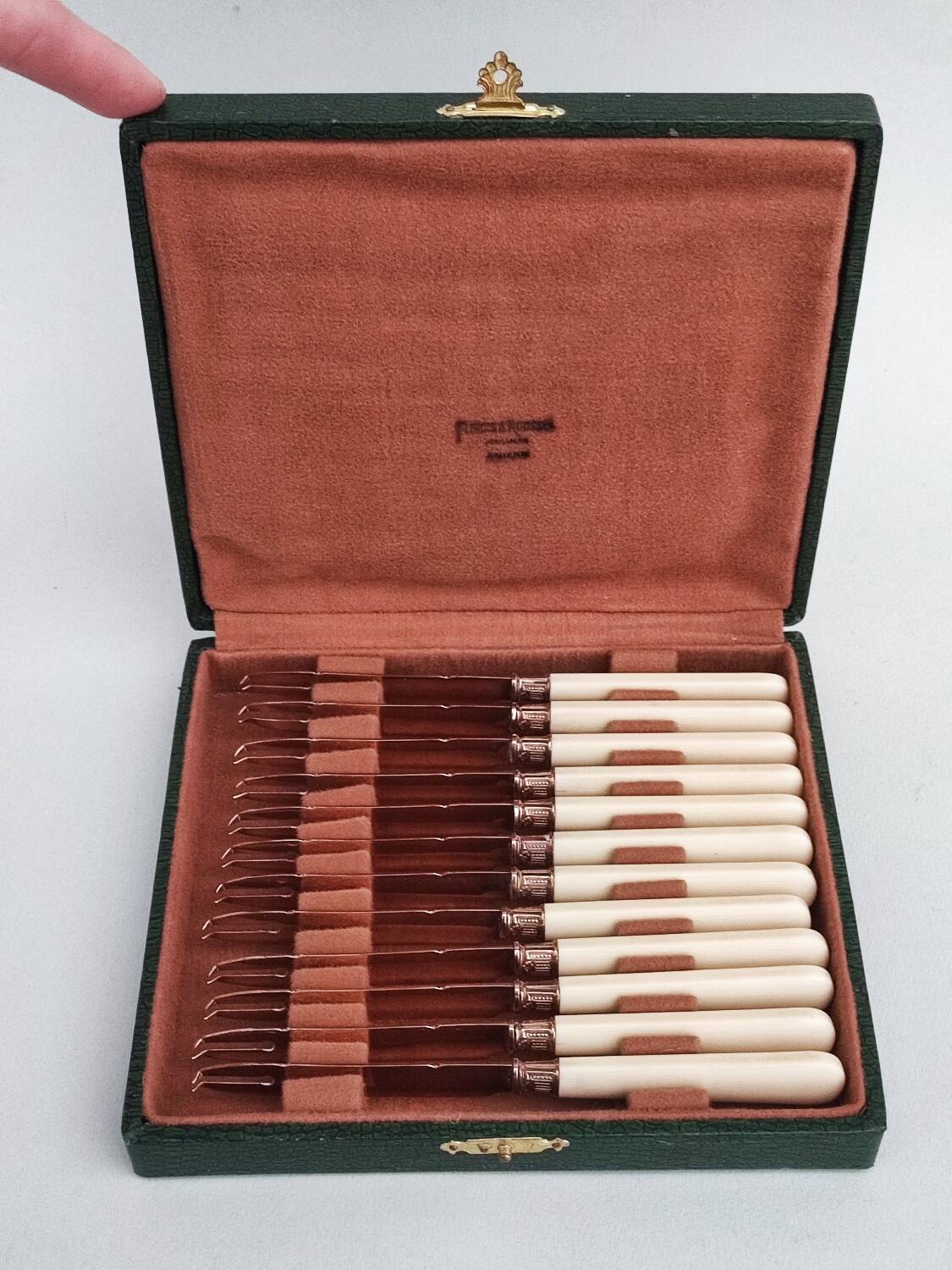 12 giltmetal cheese knives