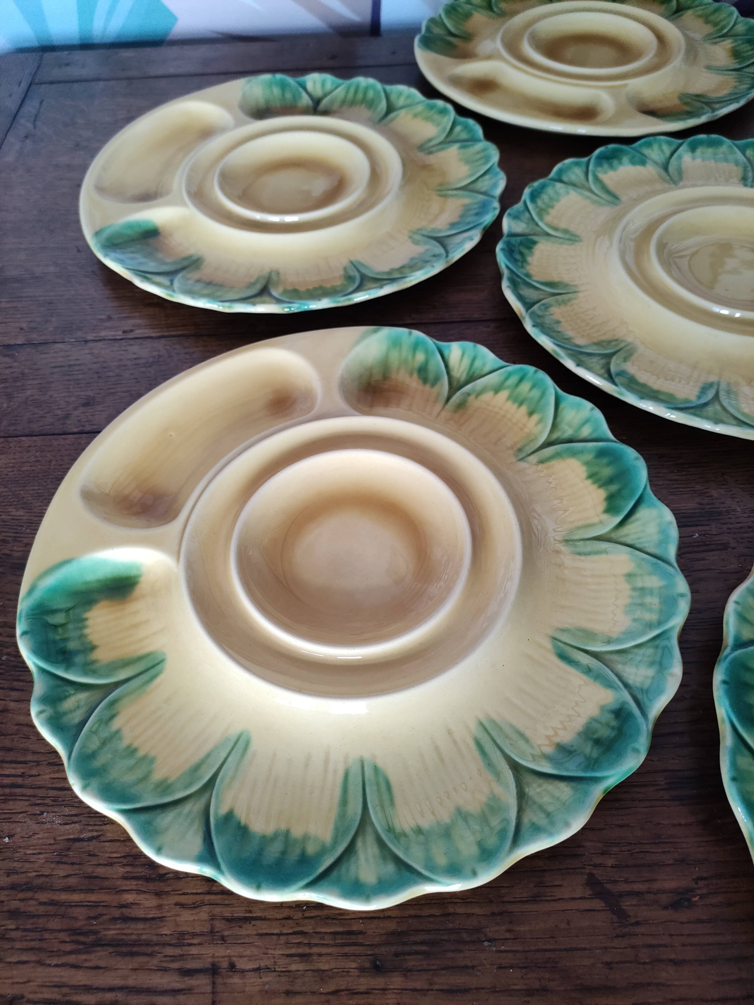 Series of 6 Orfinox Artichoke Plates