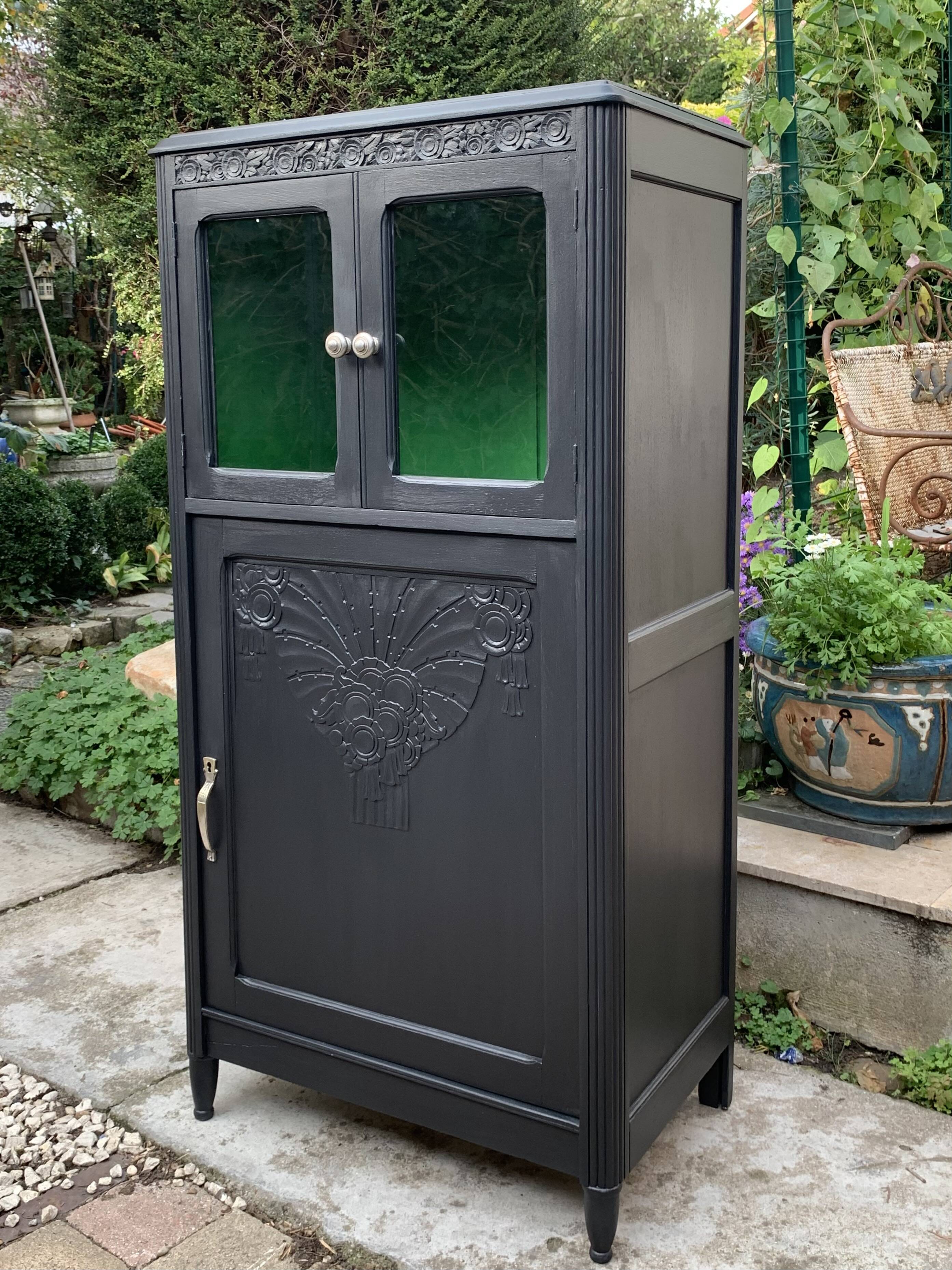 Parisian buffet with black glass front, Art Deco style, 1930