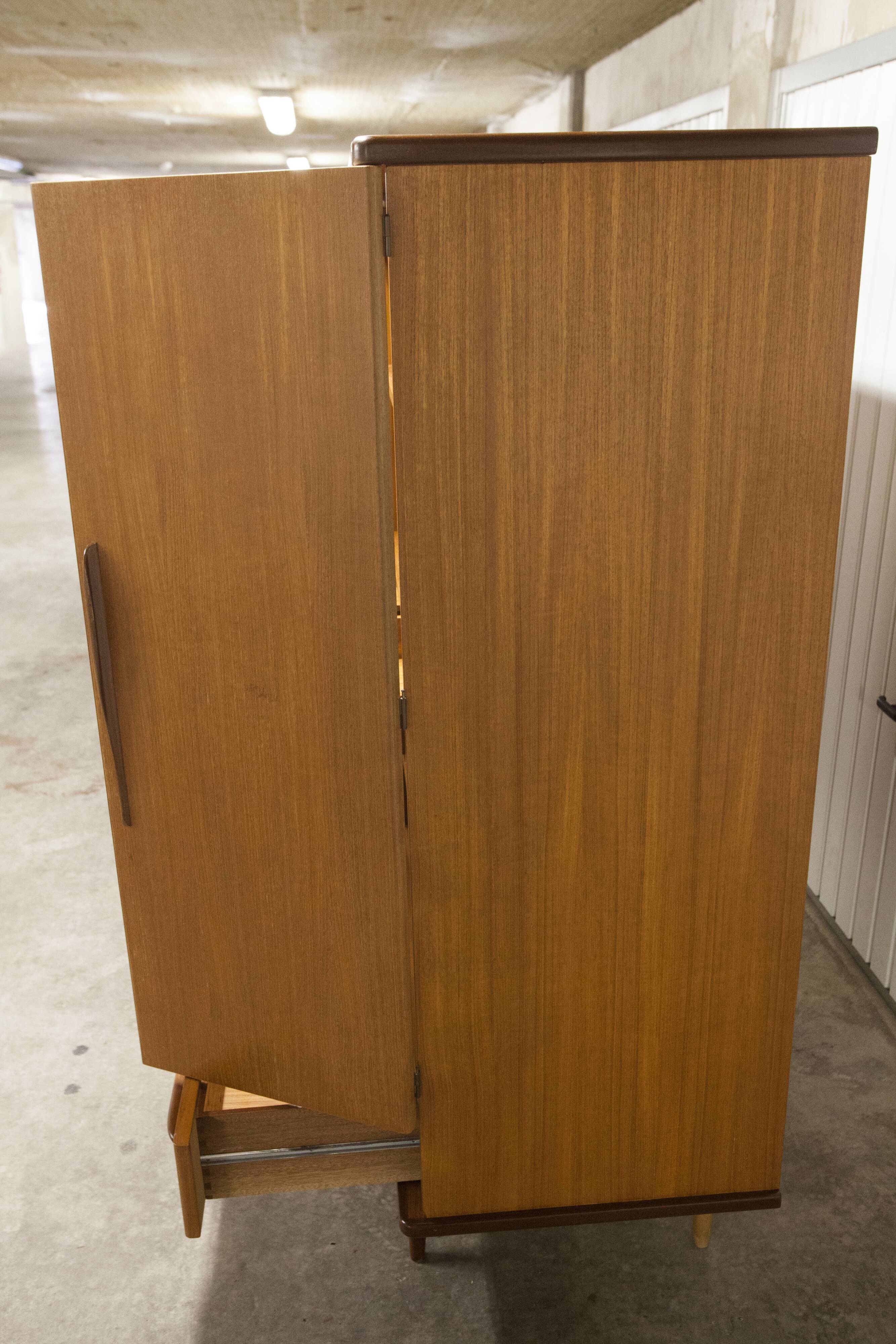 Scandinavian wardrobe 1960 teak 4 doors, 3 drawers, 2keys