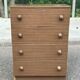 commode 4 tiroirs compacte — Effet bois foncé
