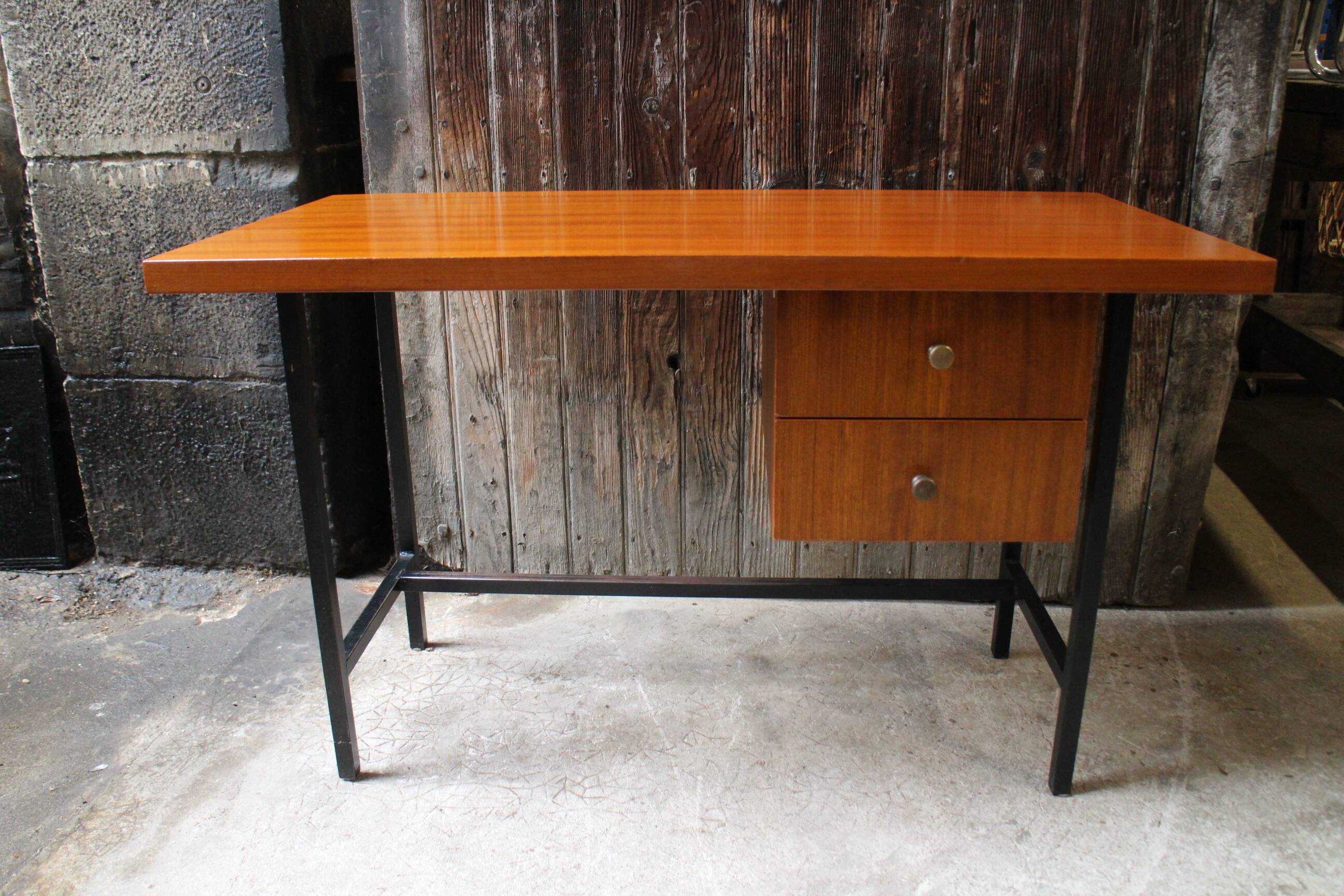 Bureau moderniste