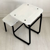 Small children's desk