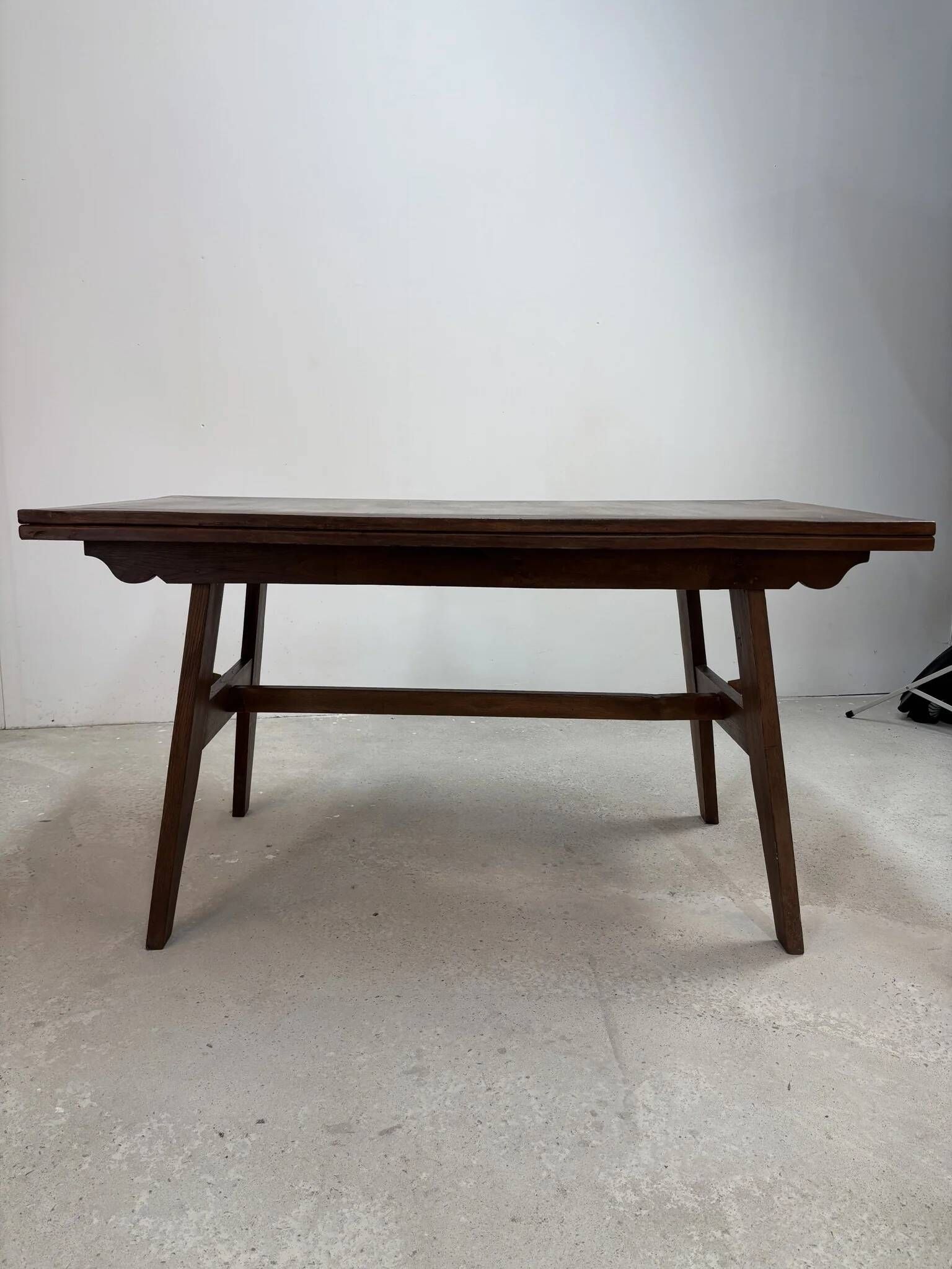 Dining table from the Reconstruction design by René Gabriel.