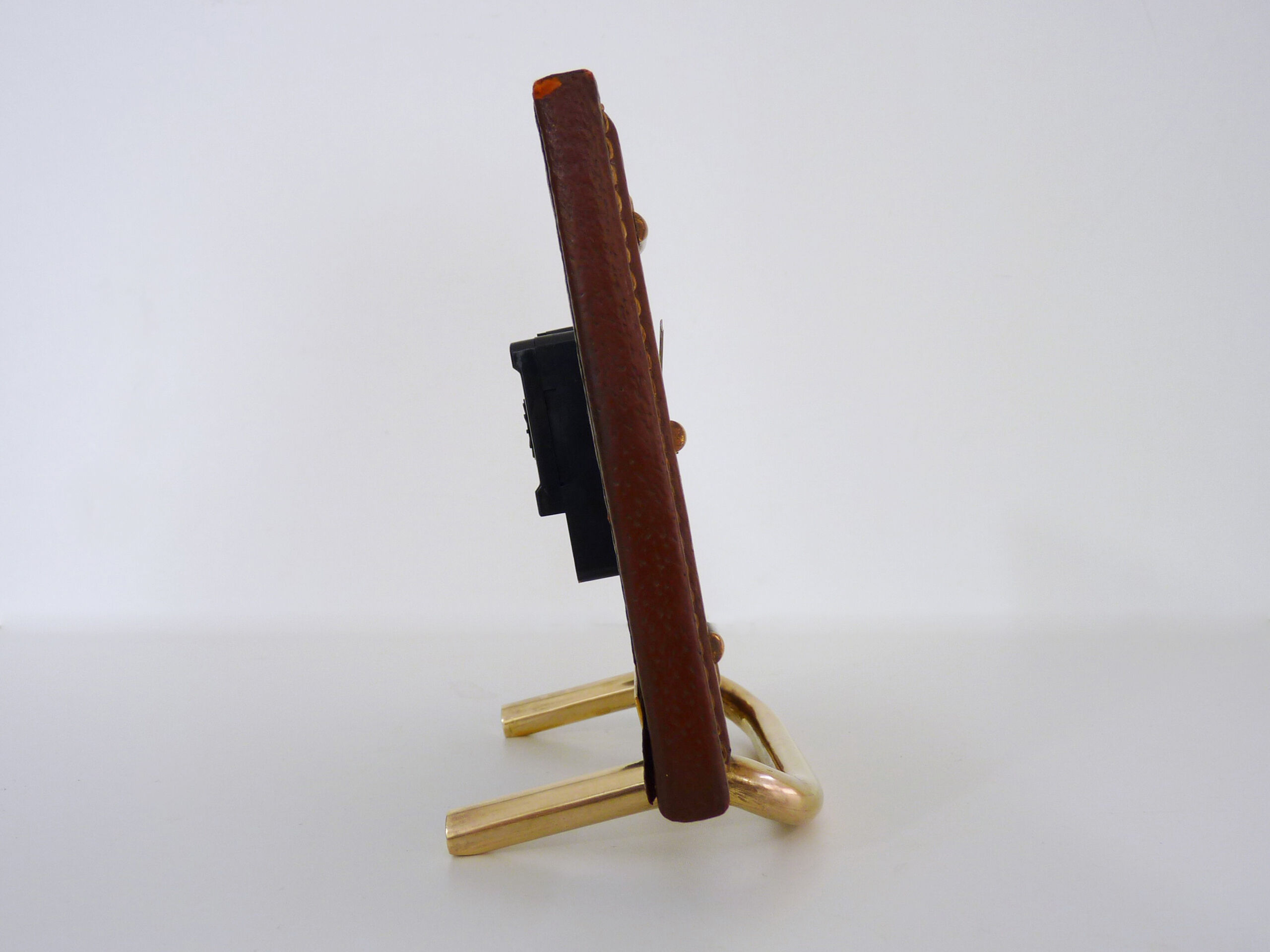 Table clock, pendulum, Bayard in leather covered brown and brass