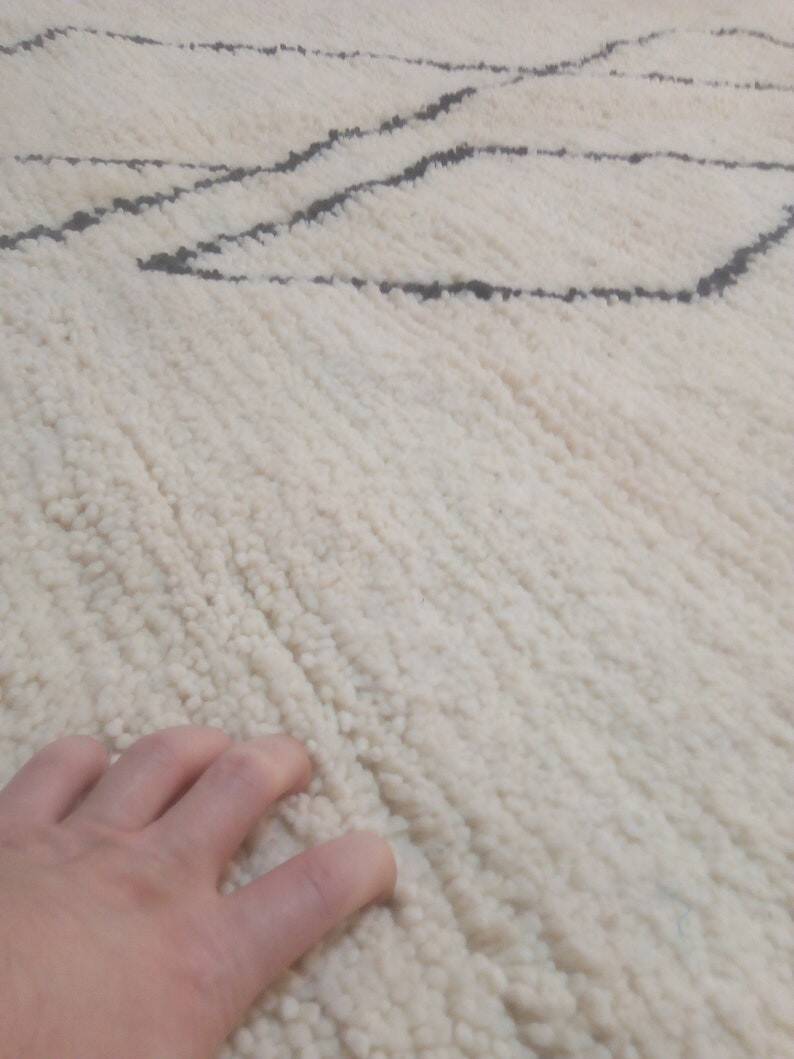 Tapis marocain tissé à la main - design berbère - fait main en laine - 252 x 146 cm