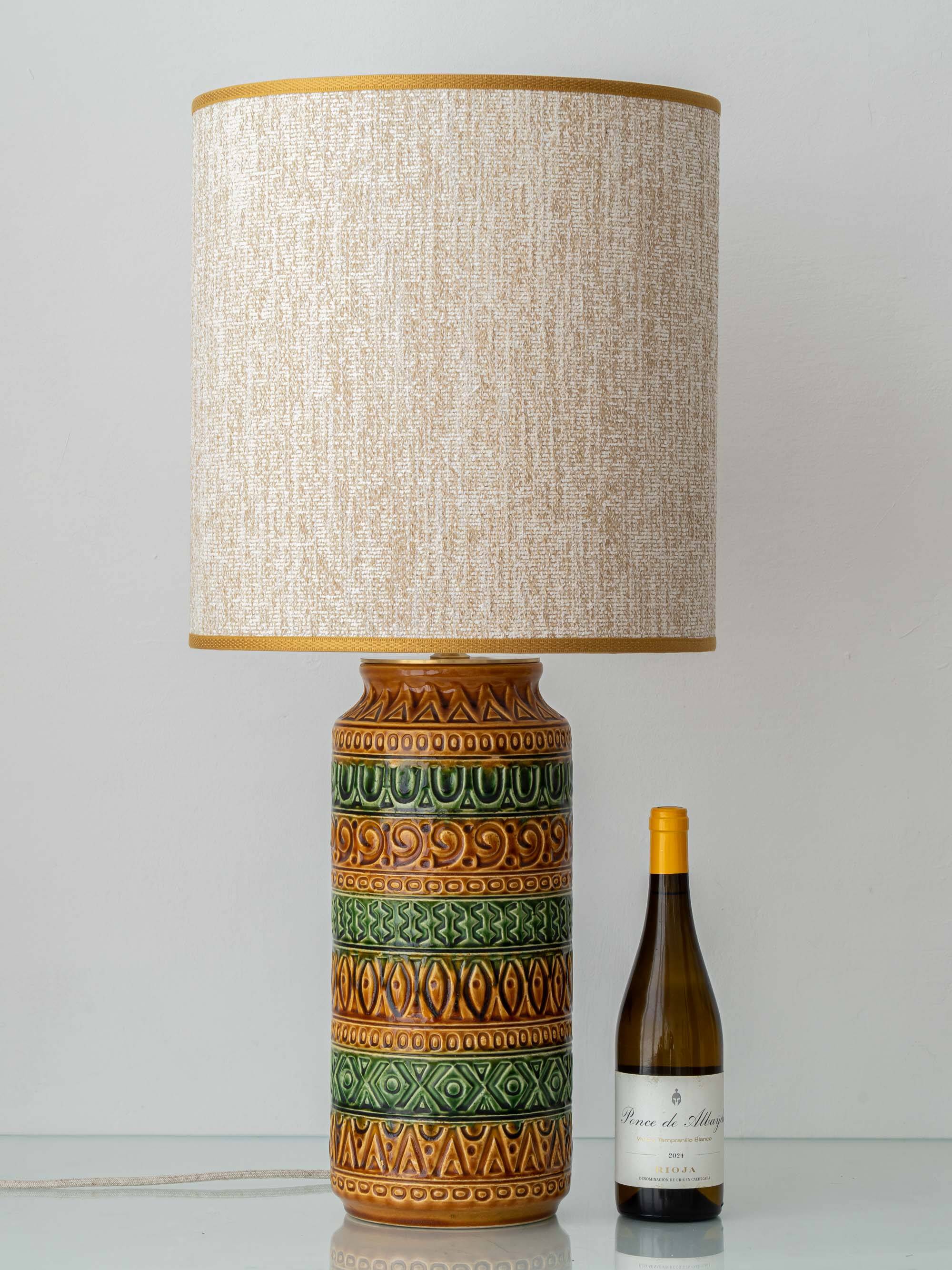 Lampe de table en céramique de style Bitossi des années 1960, émail vert ocre.