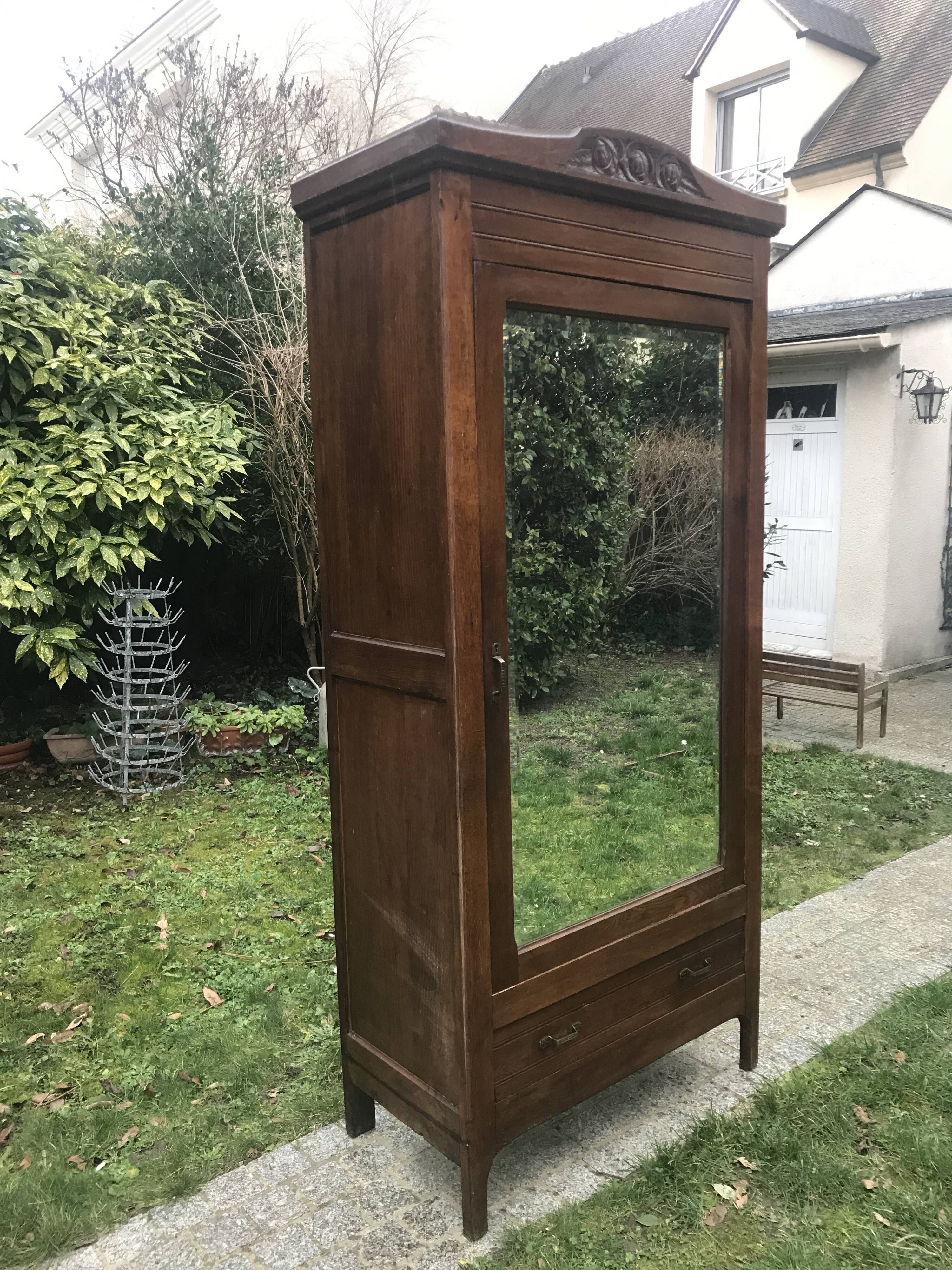 Art Deco cabinet with bevelled mirror 1930/1940