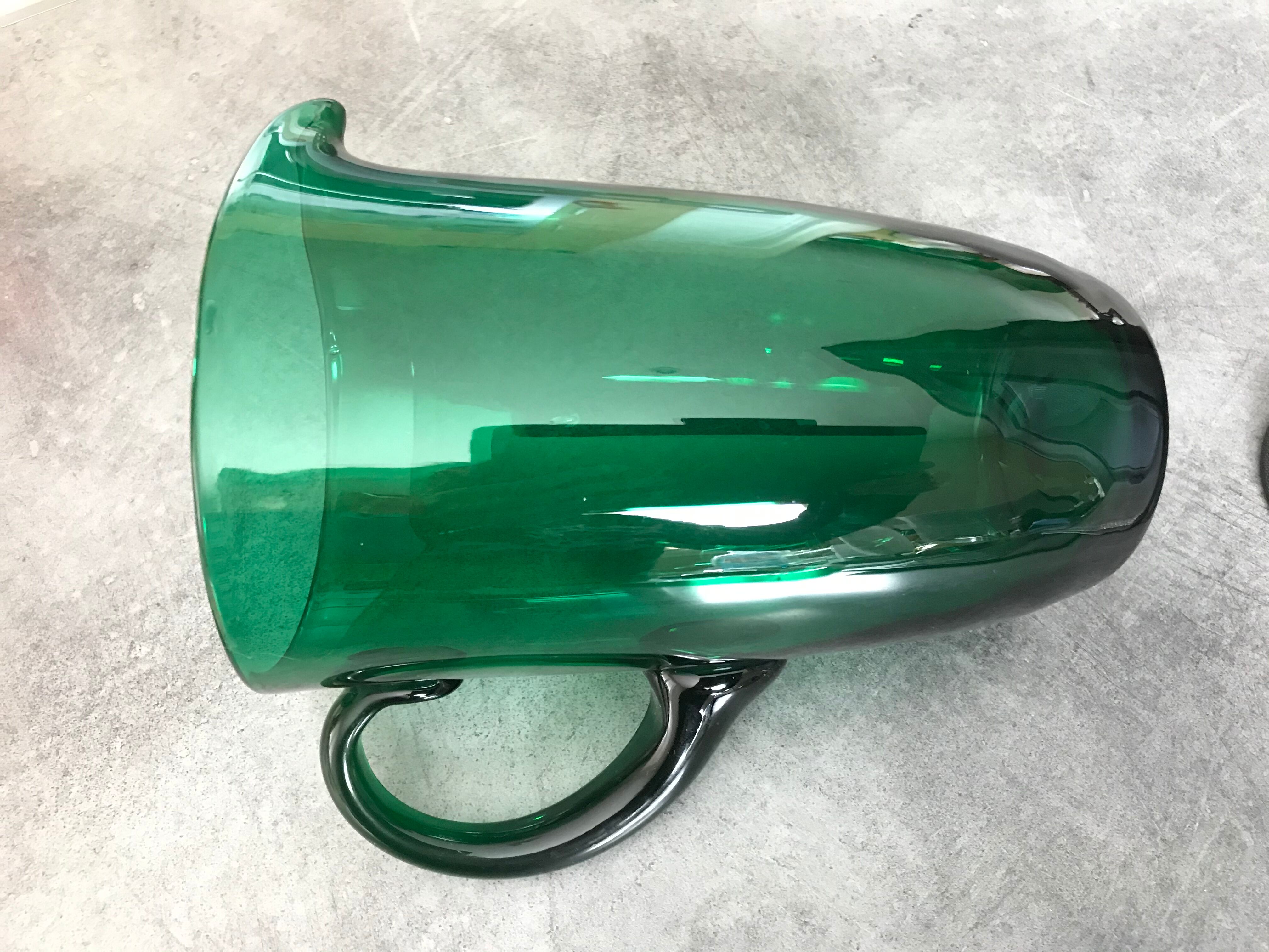 Vintage pichet in verre blown green emerald