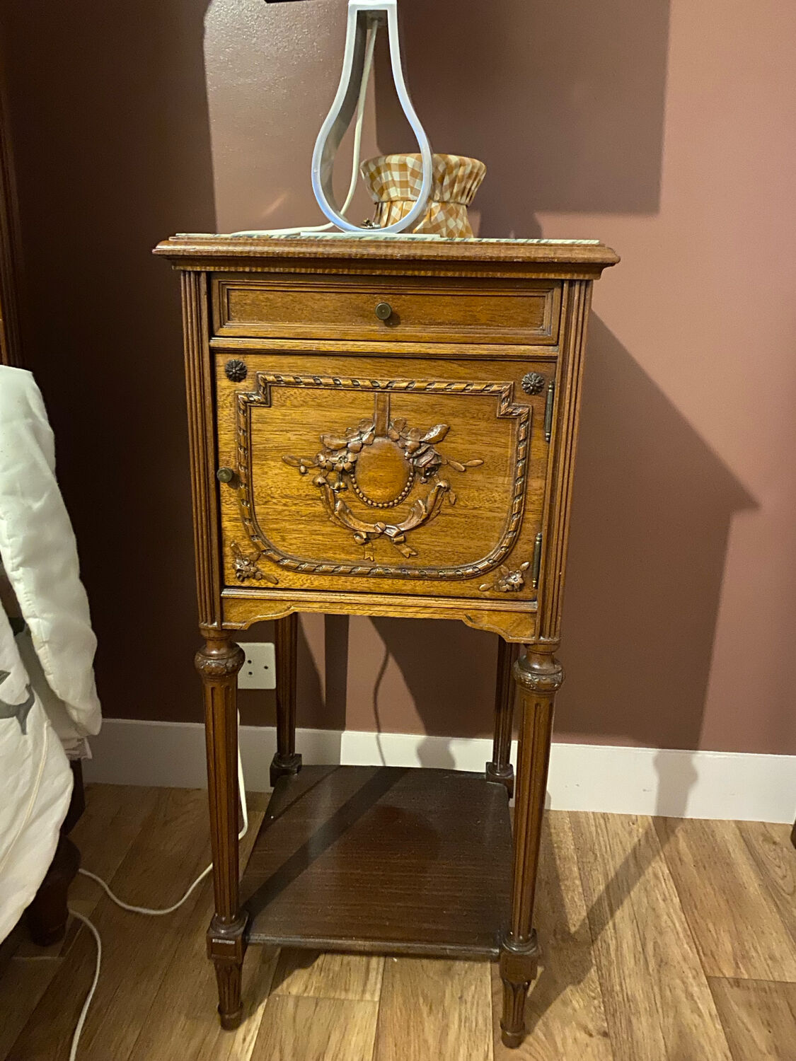 Antique dining table - 1850