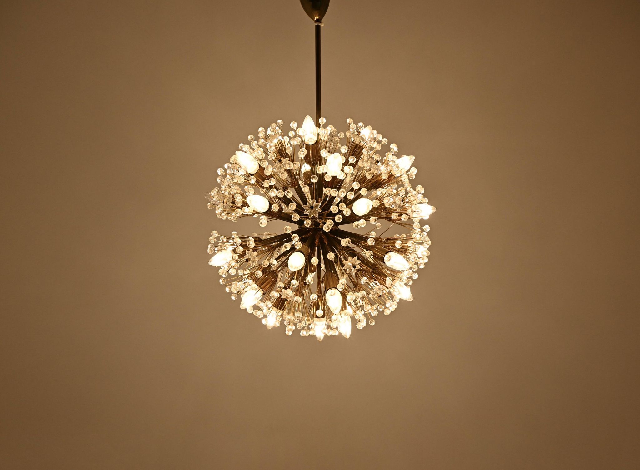 Lustre d'Emil Stejnar pour Rupert Nikoll, années 1950