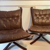 3 vintage Falcon chairs. By Sigurd Ressel for Vatne Møbler Norway. 1970's. Falcon chairs