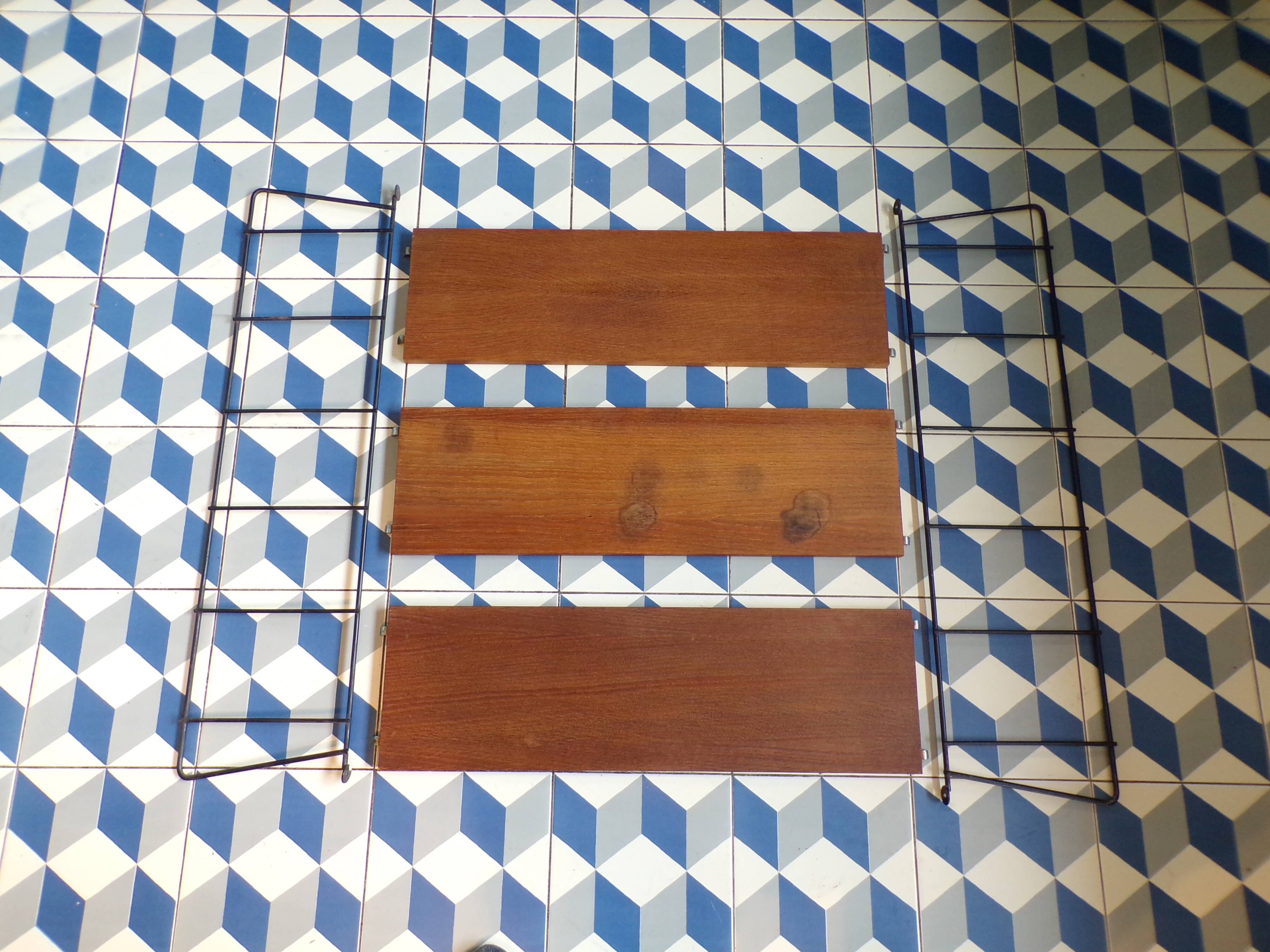 3-shelf modular shelf