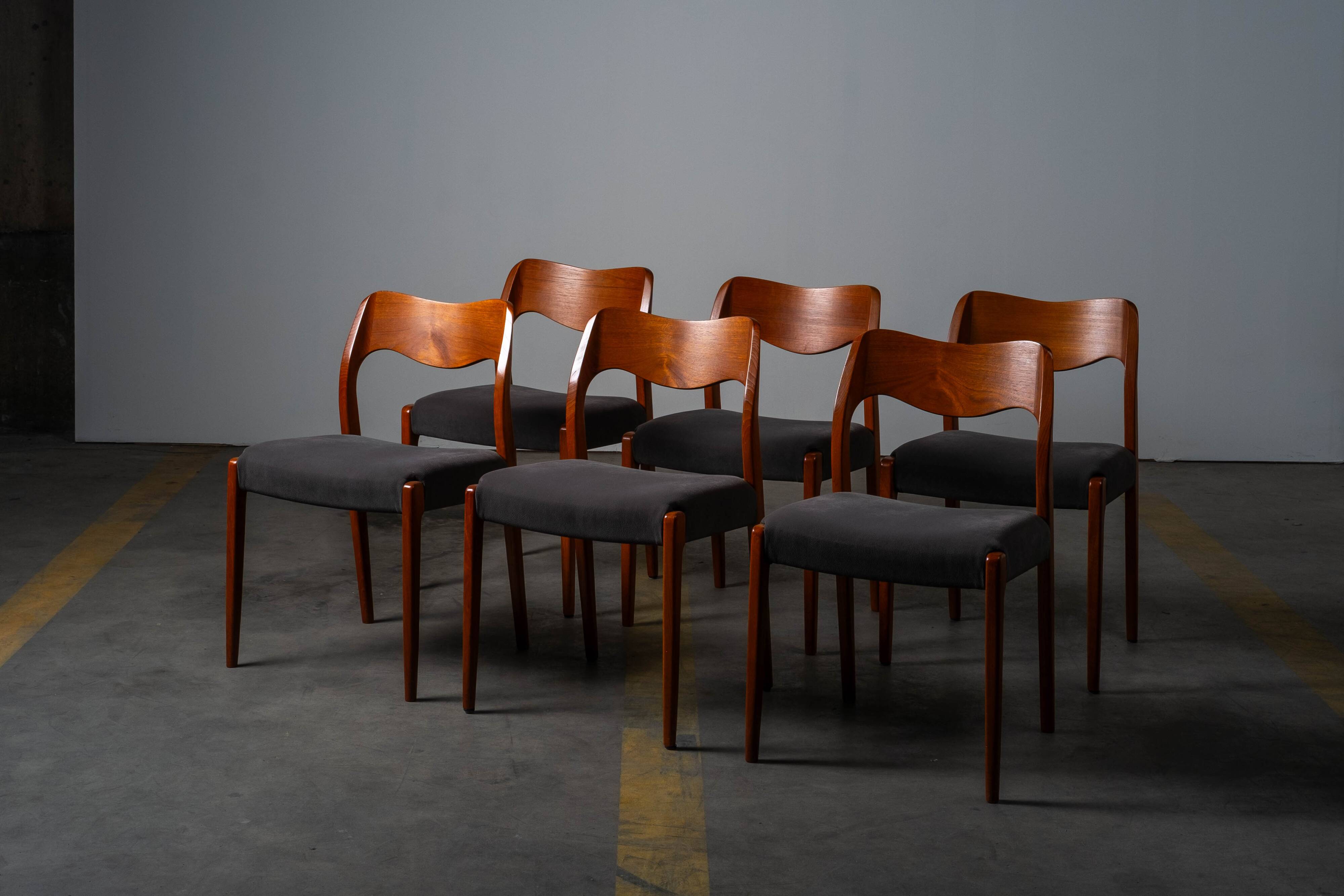 Niels O. Møller - Model 71 dining chairs