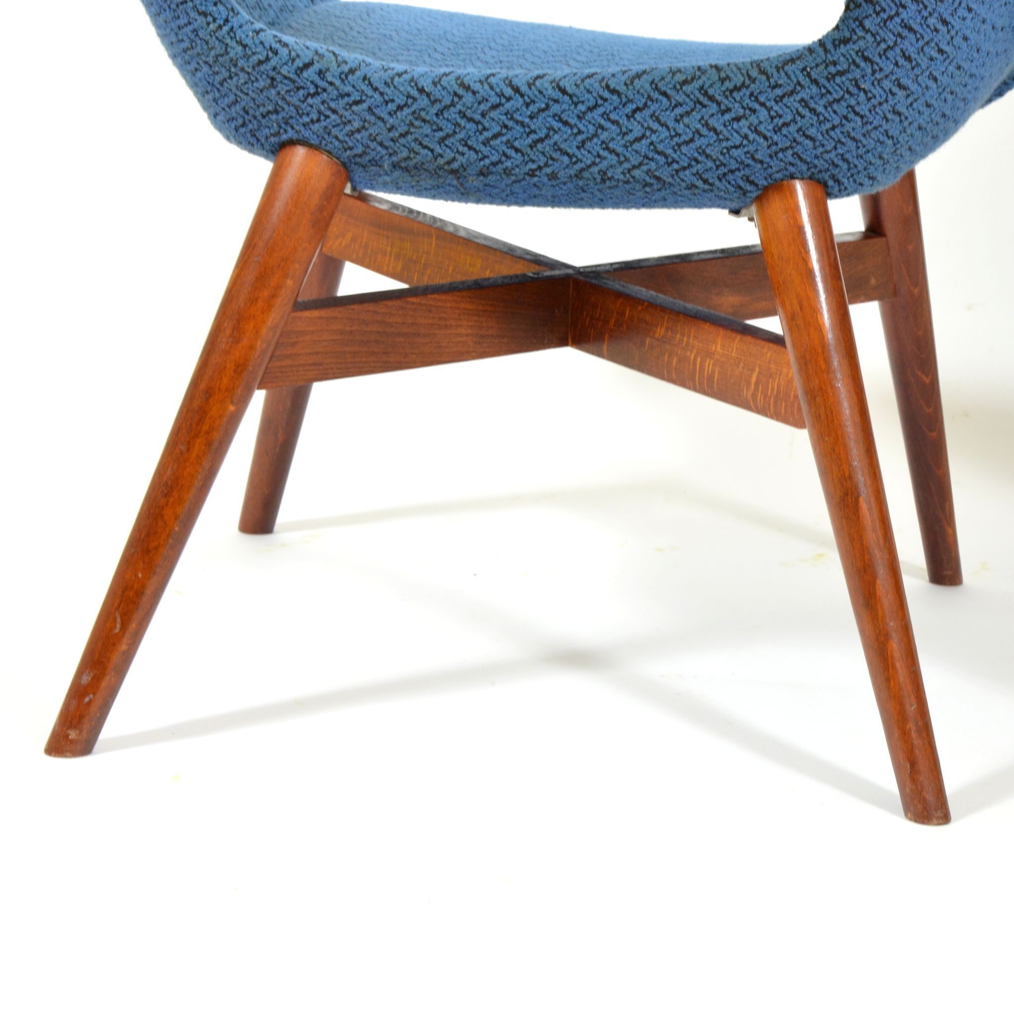 Pair of chairs Miroslav Navratil