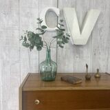 Commode aux pieds fuselés