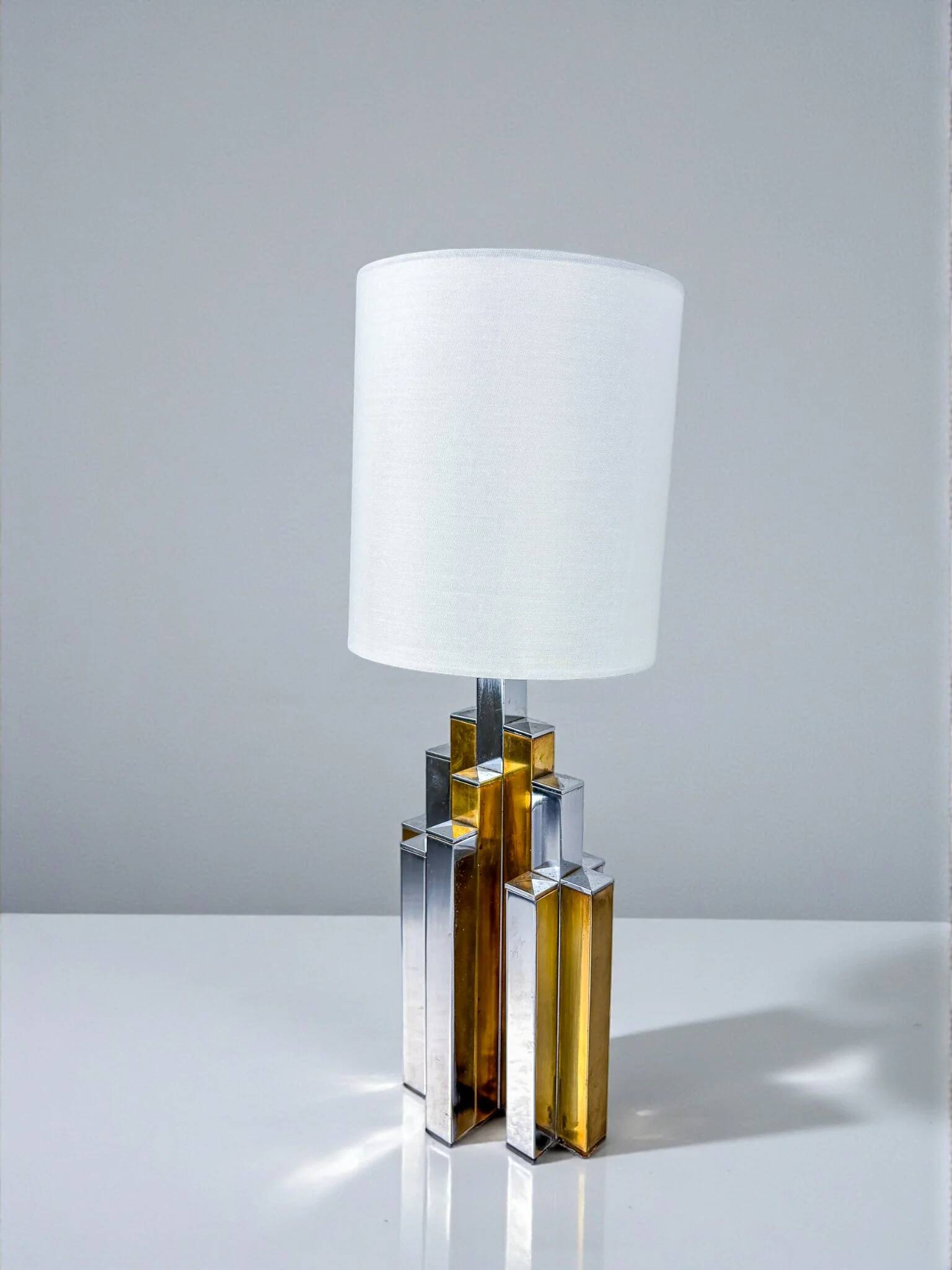 Midcentury modern BD Lumica cubic table lamp, Spain