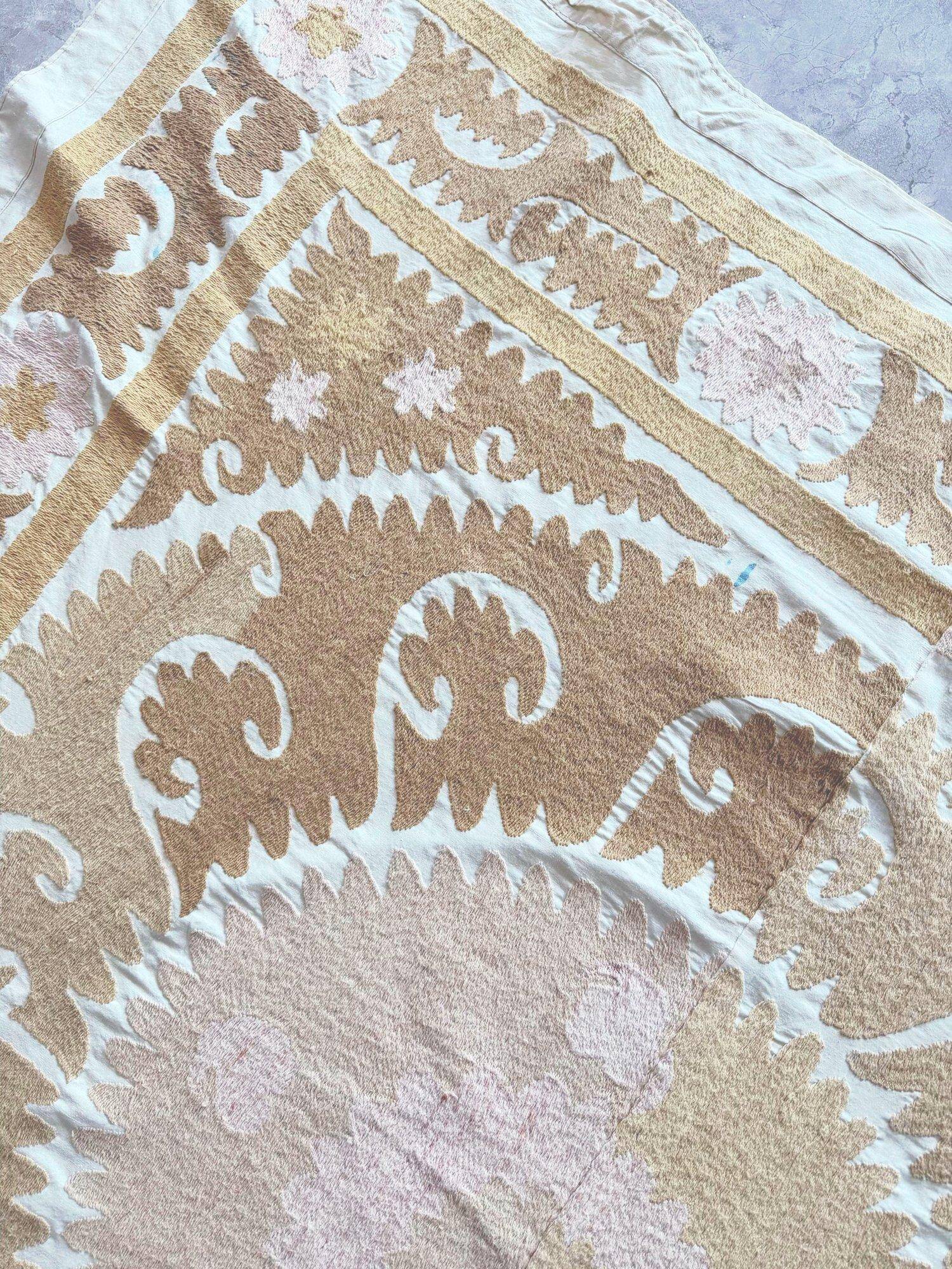 Vintage hand-embroidered tablecloth 145x150 cm