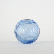 Art Deco vase by Vicke Lindstrand for Orrefors around 1930.