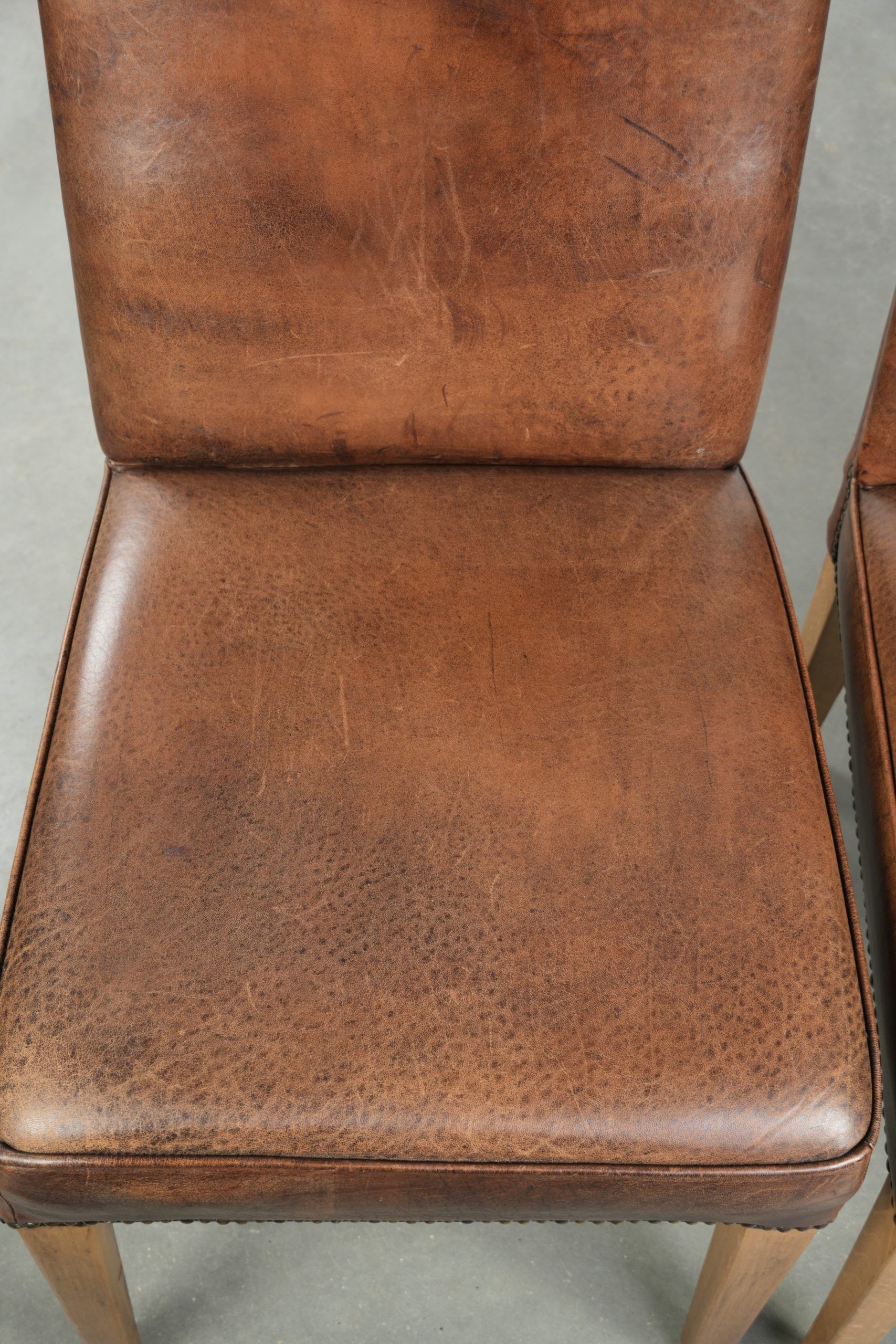 Set of 6 vintage dining chairs made of sheepskin leather with a high back