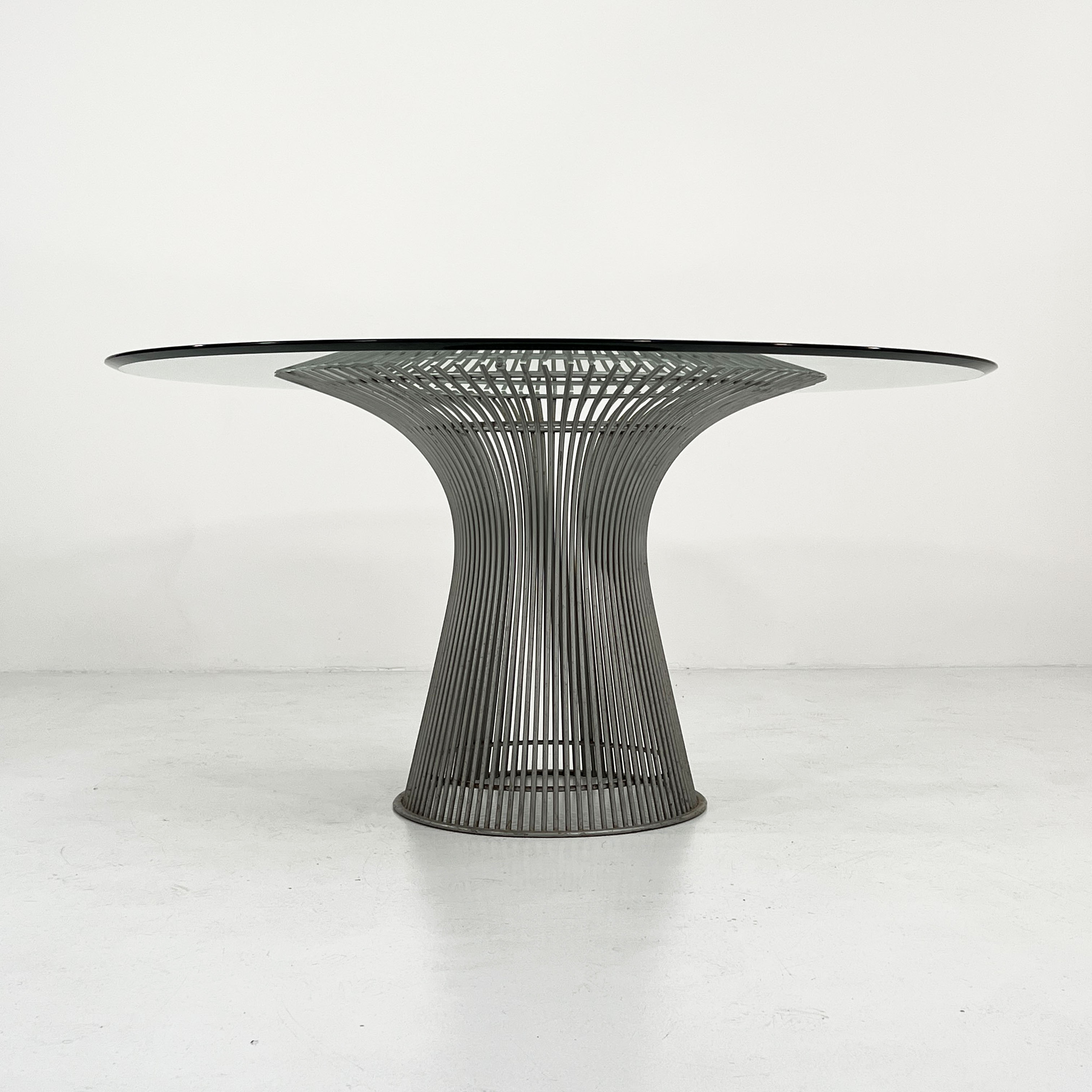 Dining table 136.5 cm by Warren Platner for Knoll, 1960s