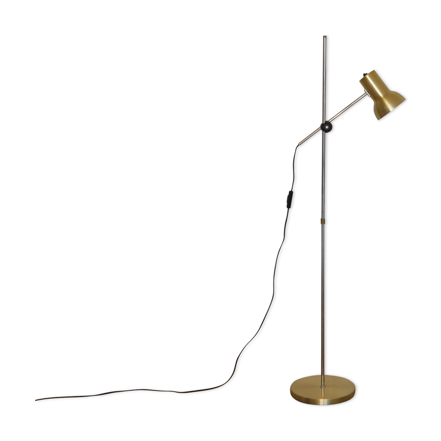 Scandinavian vintage reader 1970