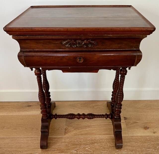 Louis Philippe mahogany workbench, 19th century