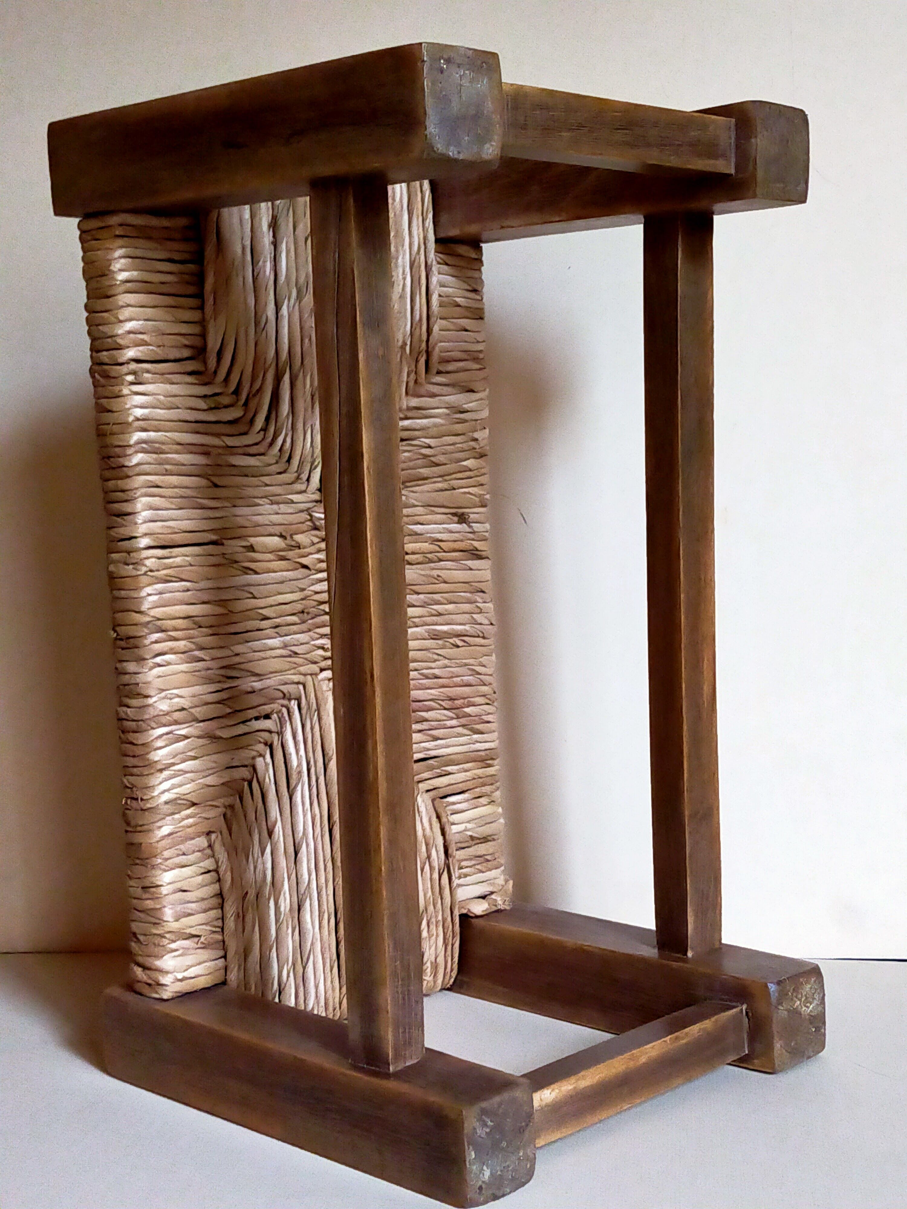 Massive wooden foot resting leg