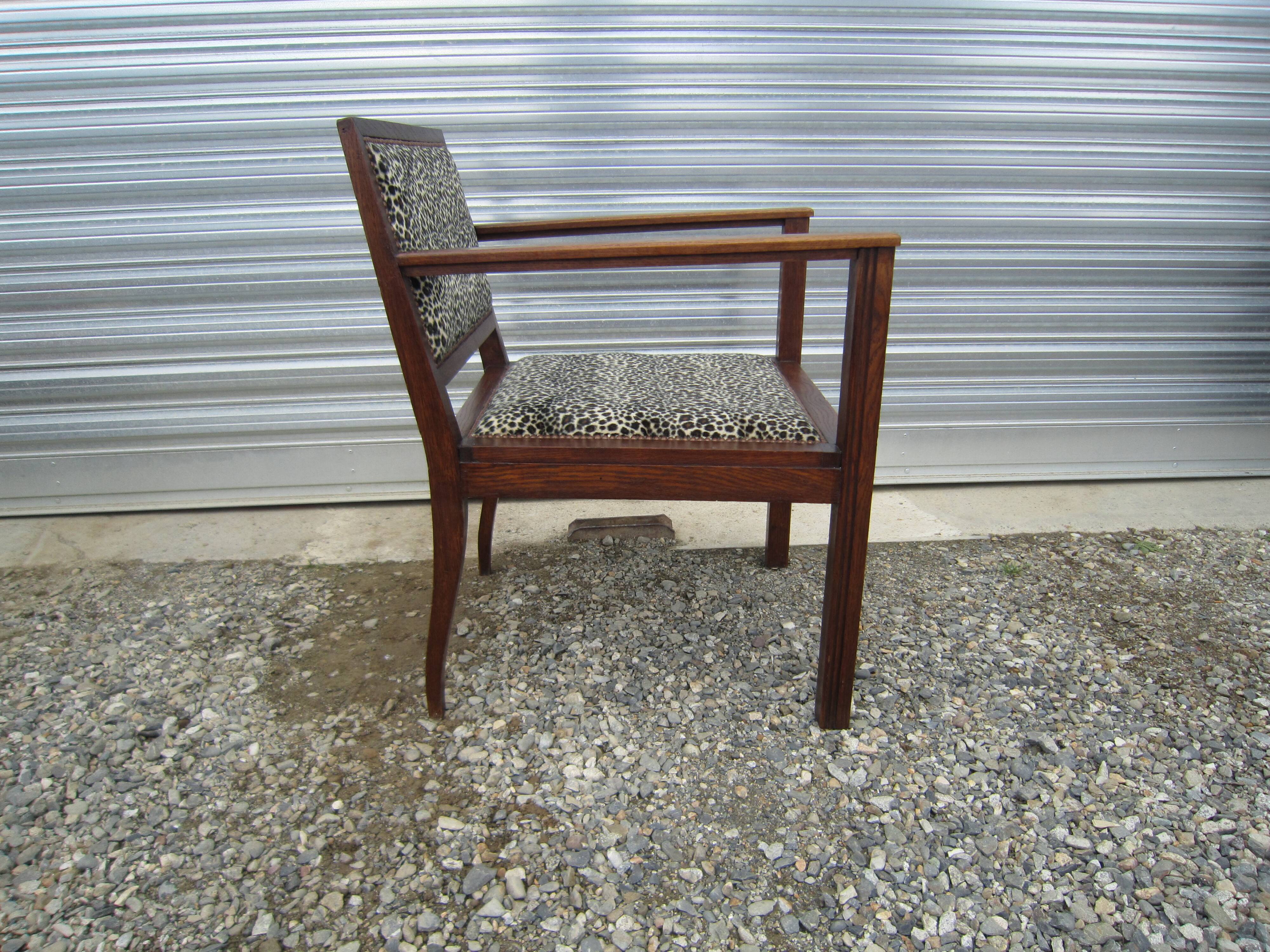 Old leopard fabrics armchair