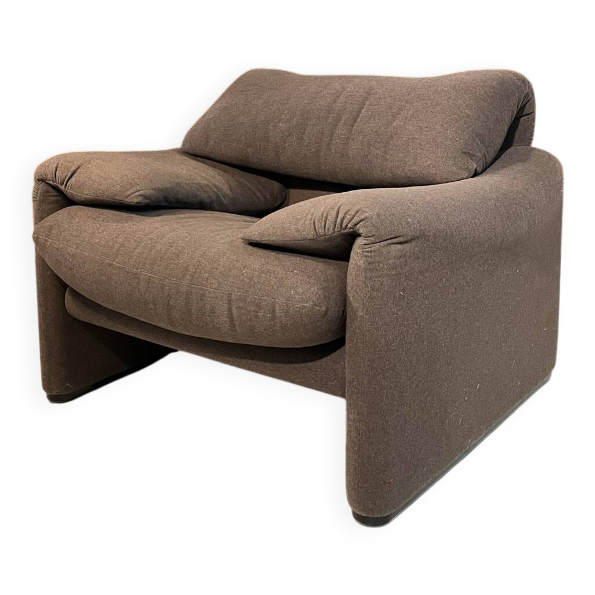 Fauteuil Maralunga , design Vico Magistretti