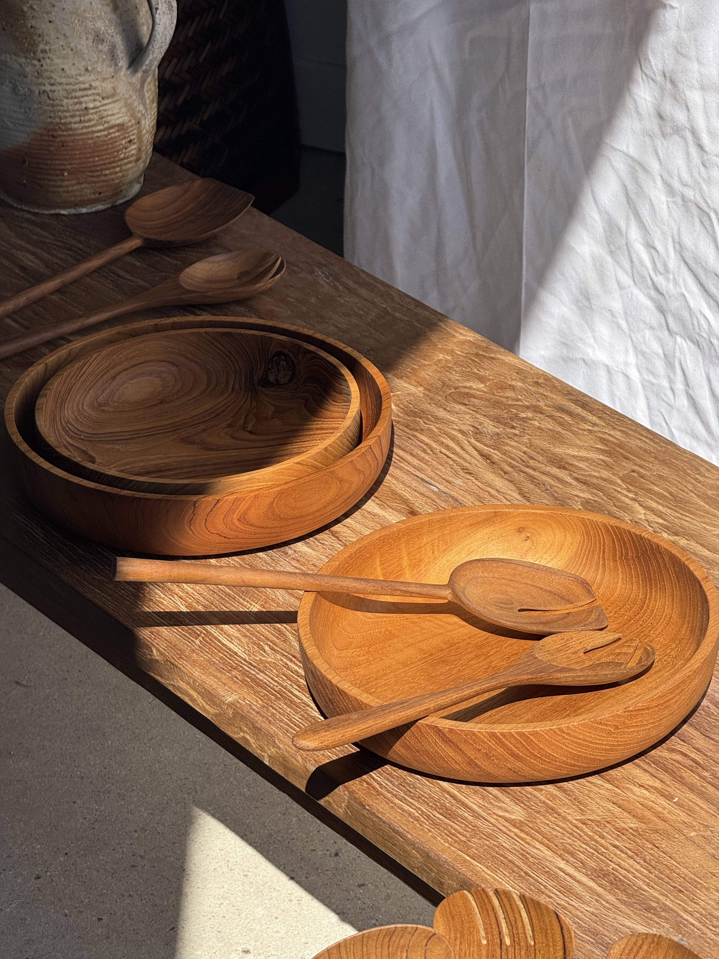 Salad server or large teak spoon, oval shape, split, L30 D9