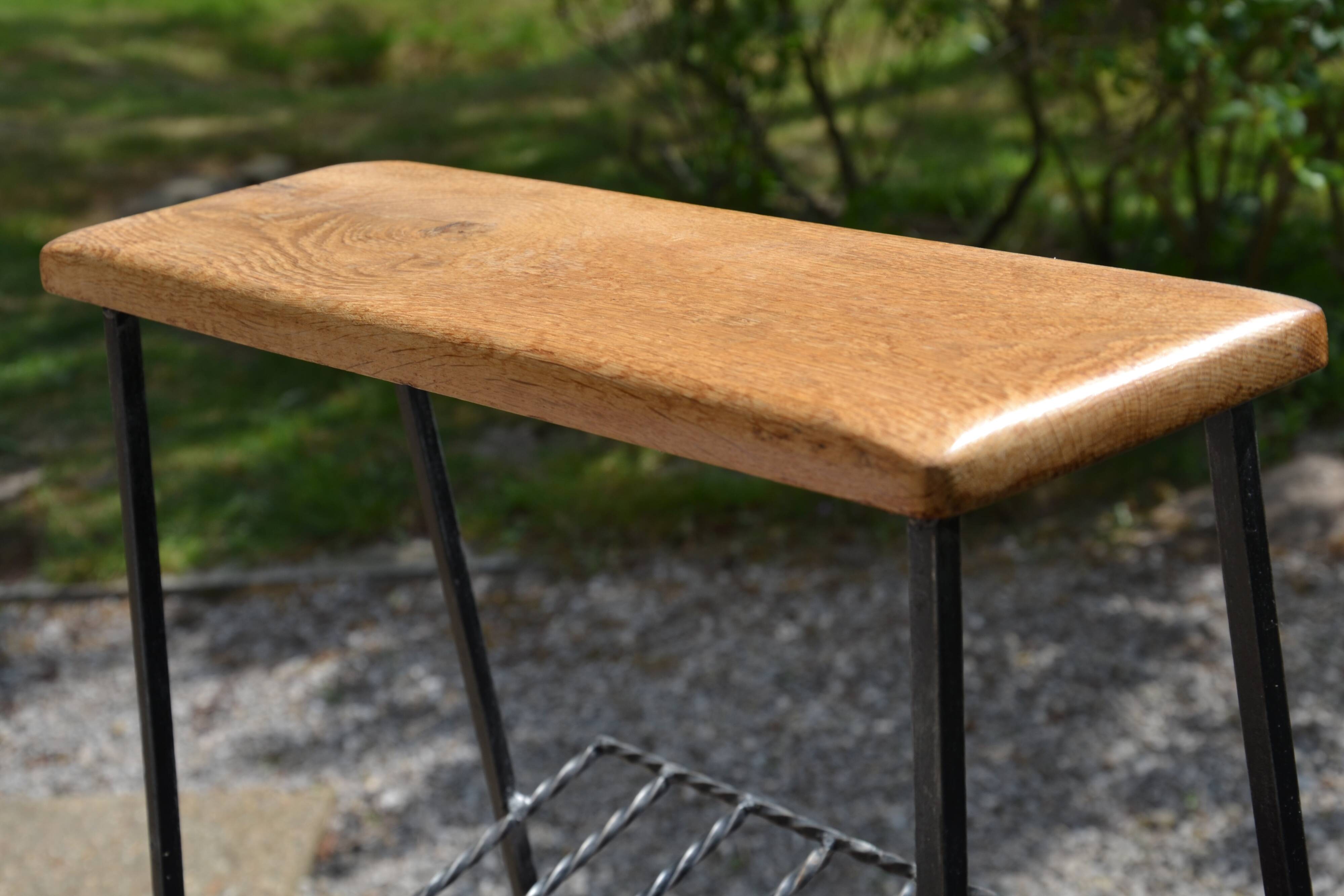 Magazine rack with oak and wrought iron shelf, 60s-70s