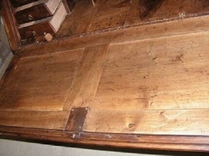 Secretary with a slope of Louis XVI period, authentic