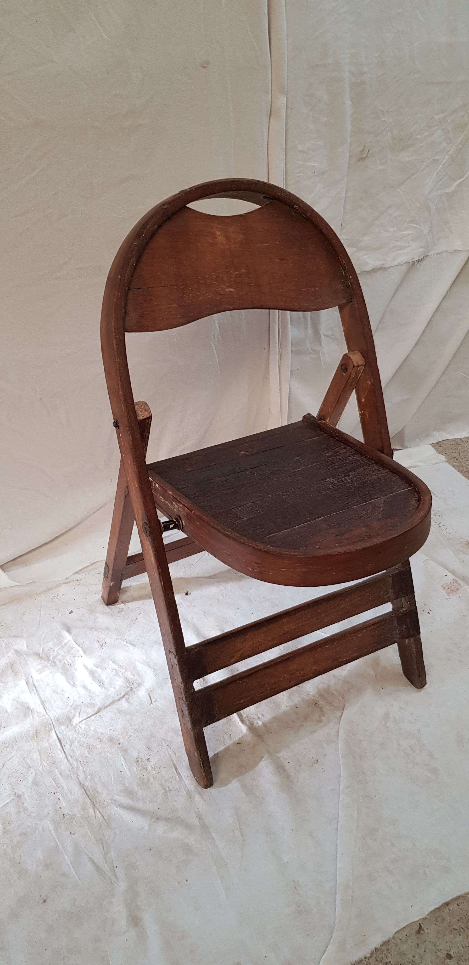 Ancienne chaise en teck birman