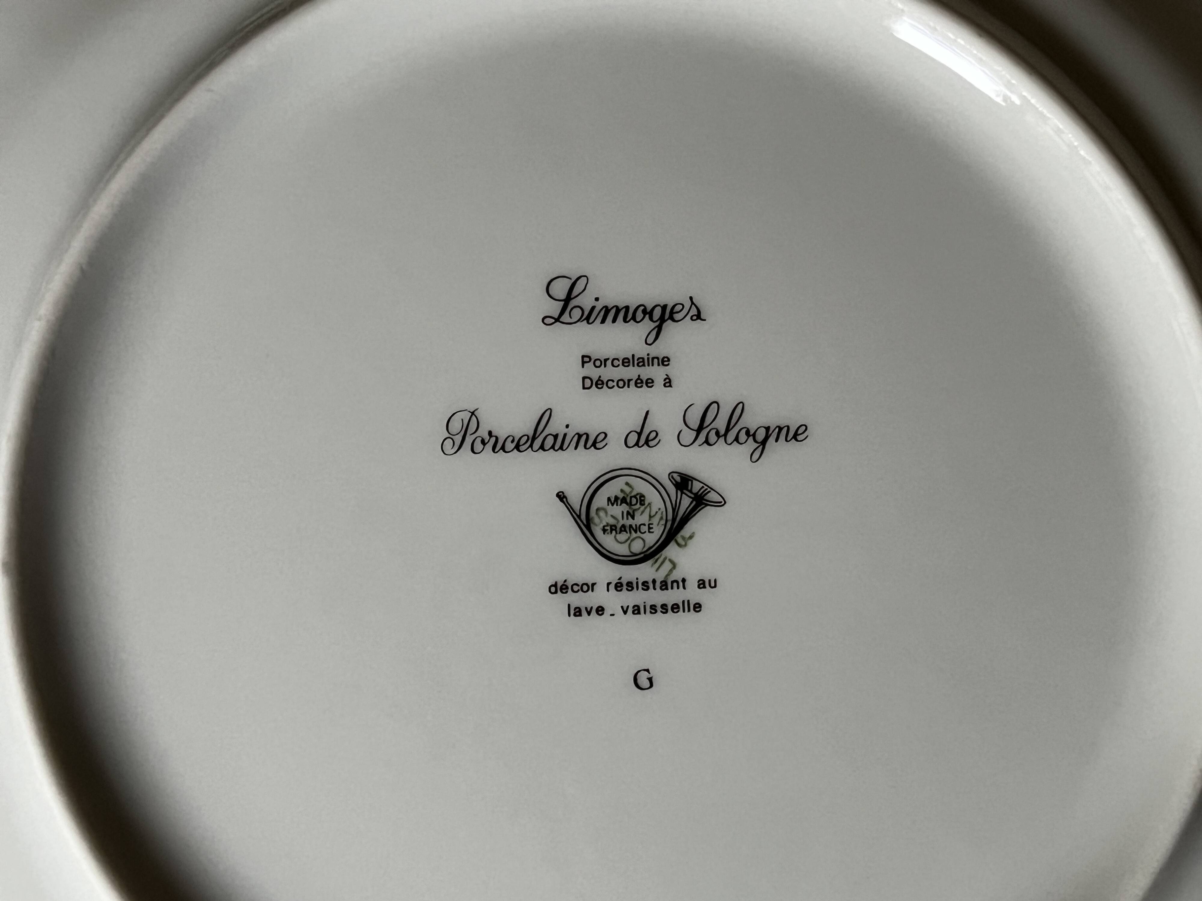 Limoges, large porcelain table service 98 pieces 20th century