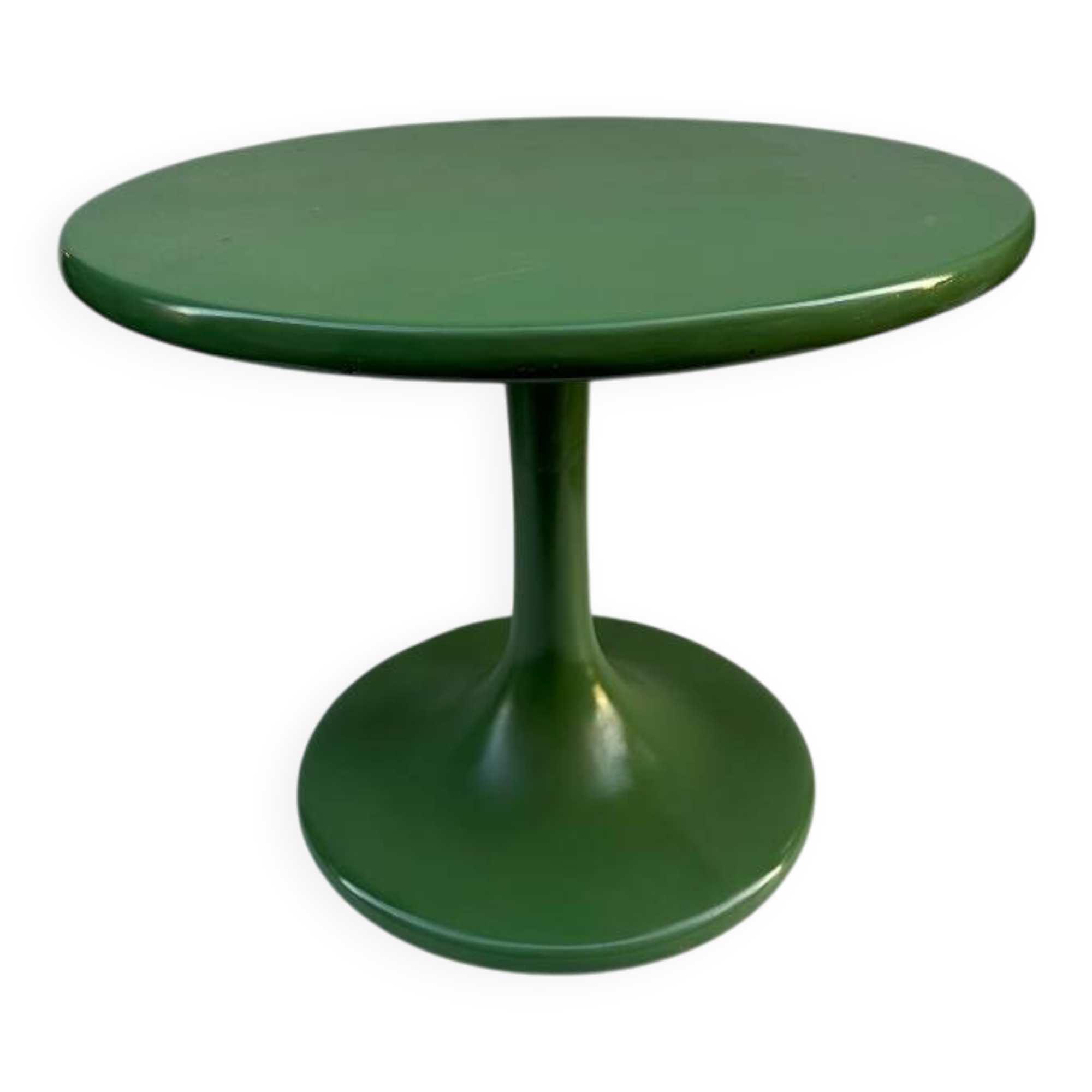 Green lacquered tulip-shaped coffee table