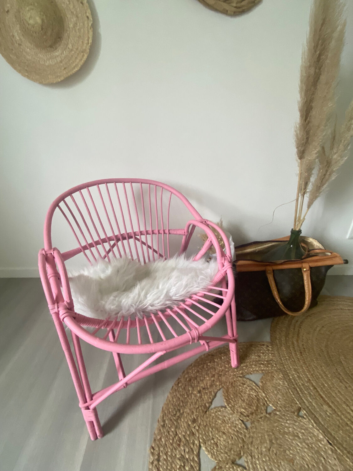 Adult rattan armchair