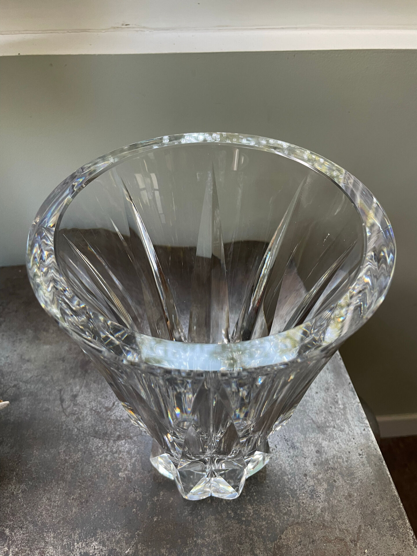 large cut crystal vase Saint Louis 1967