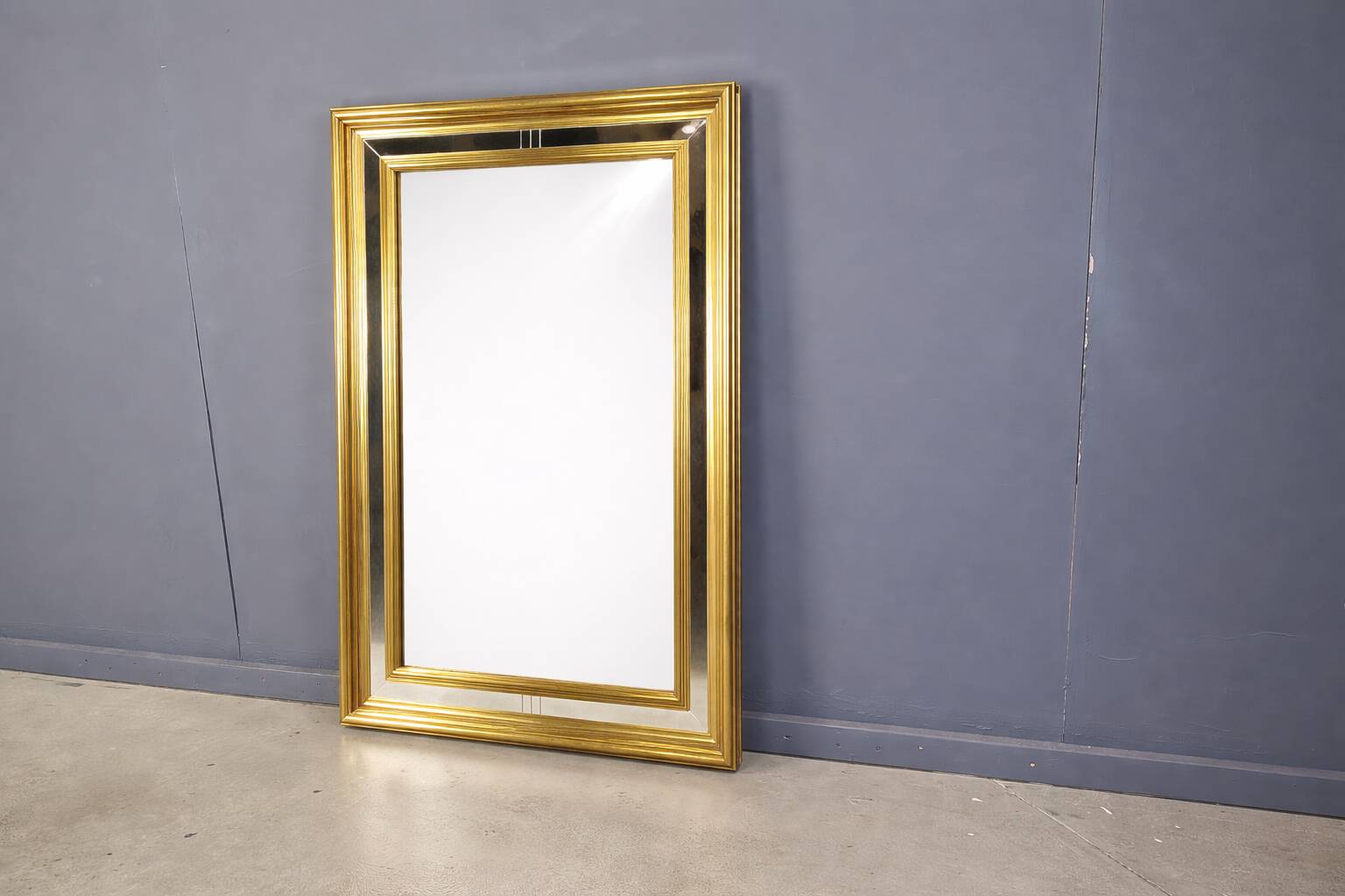 Miroir vintage en bois doré XL, années 1970