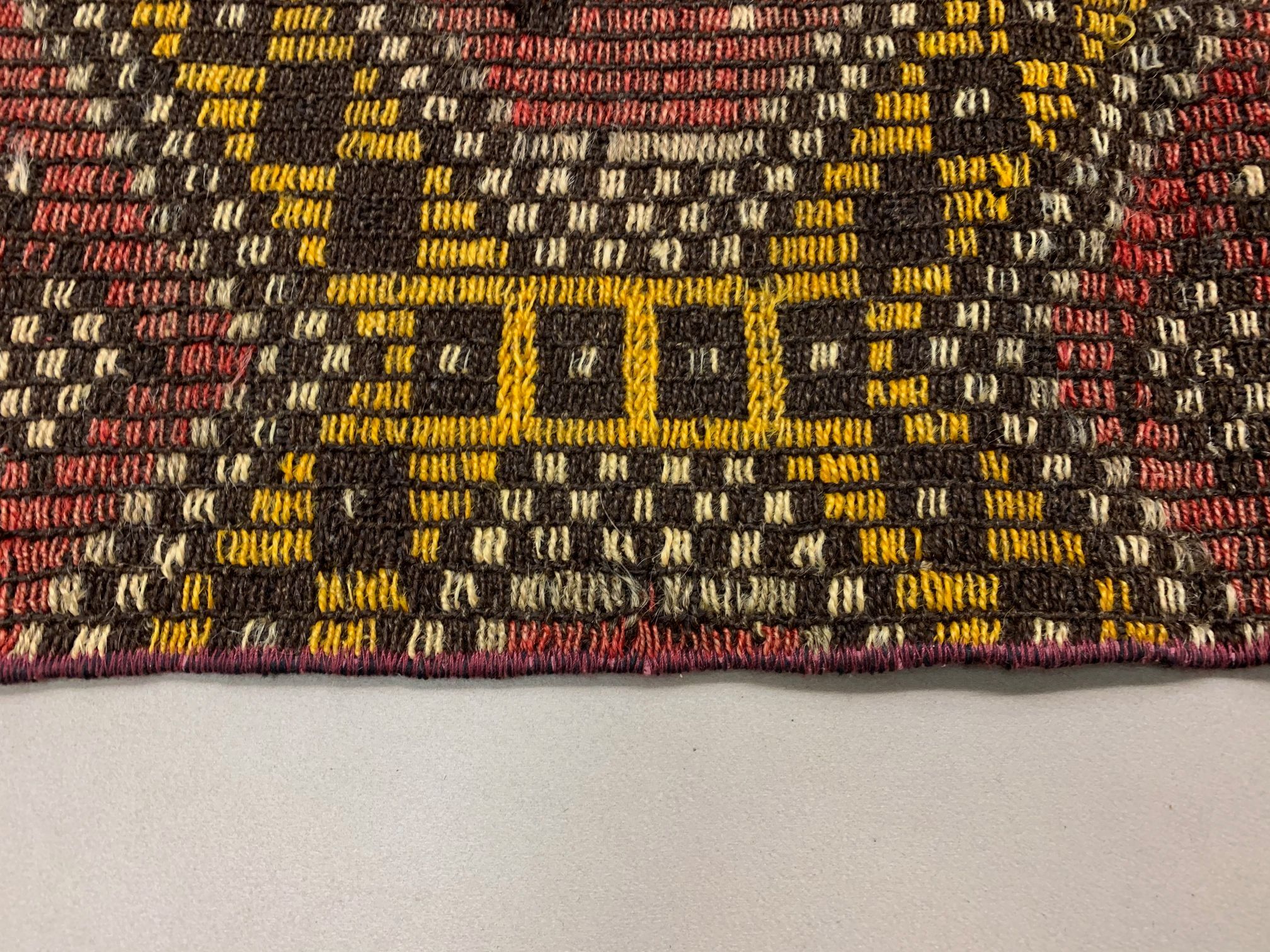 Old Turkish narrow Kilim Runner 314x64 cm, shabby chic, vintage kelim Red Black